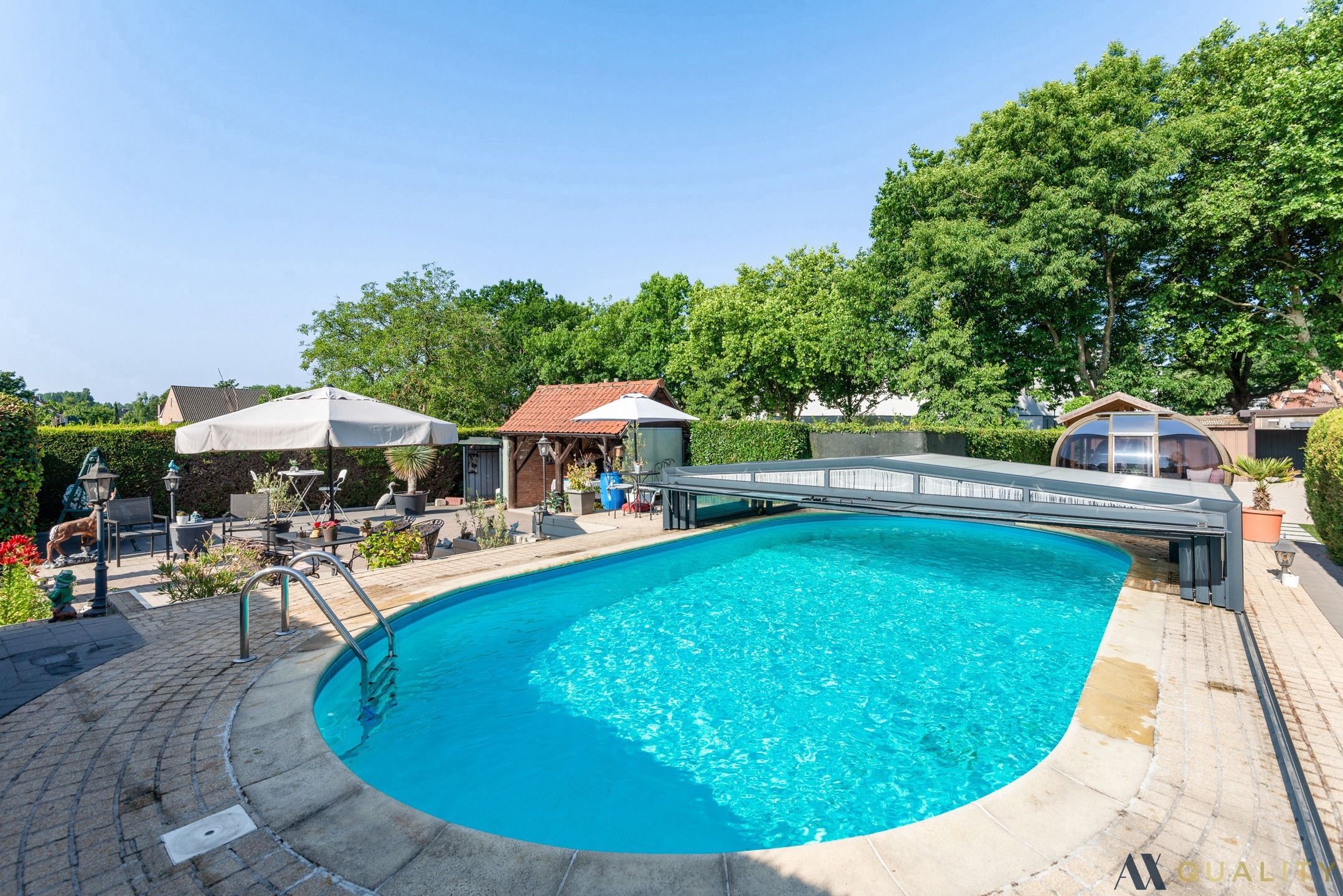 HOB met zwembad nabij Bornem centrum foto 3