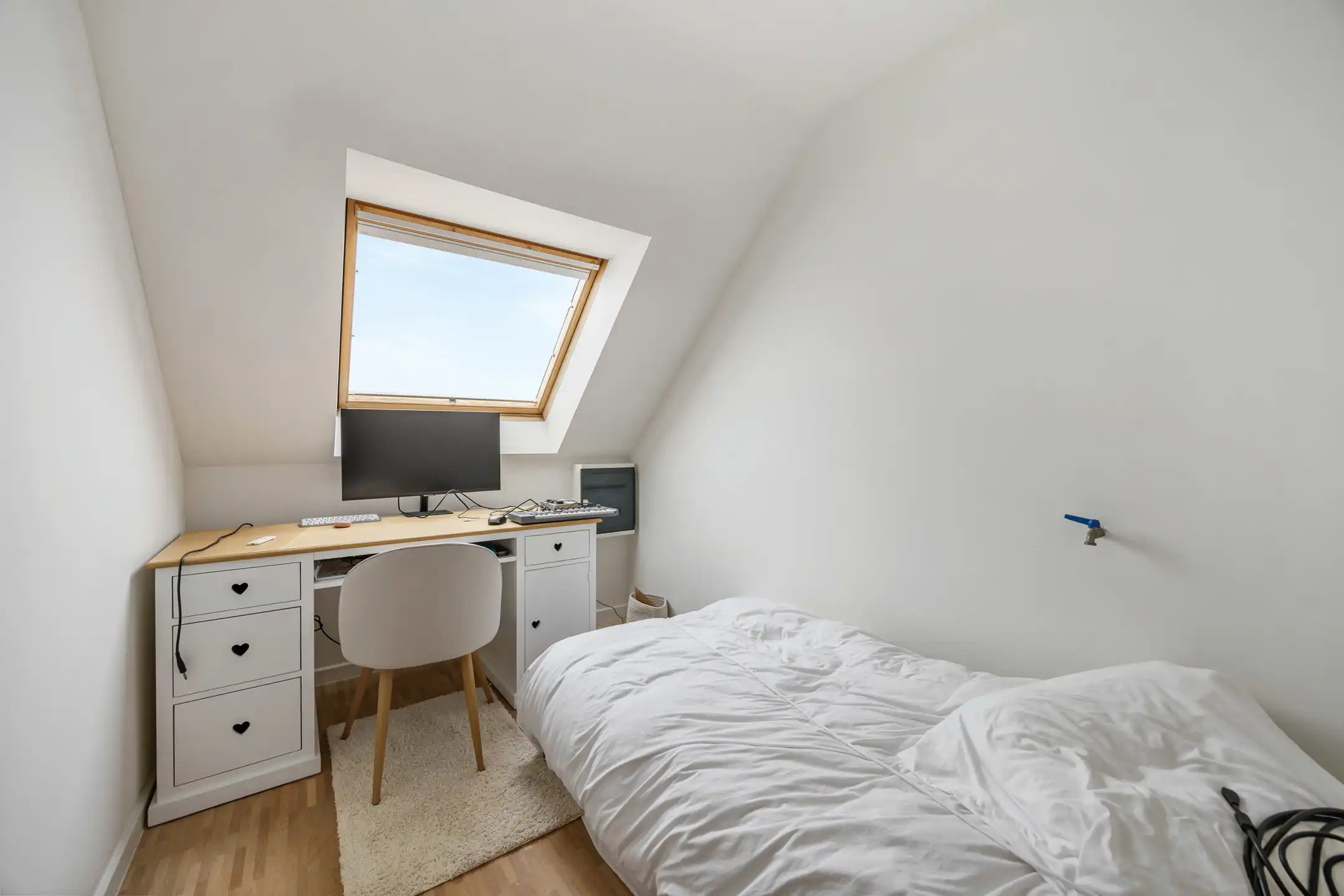 Centrale residentie met handelsruimte te Bilzen foto 13