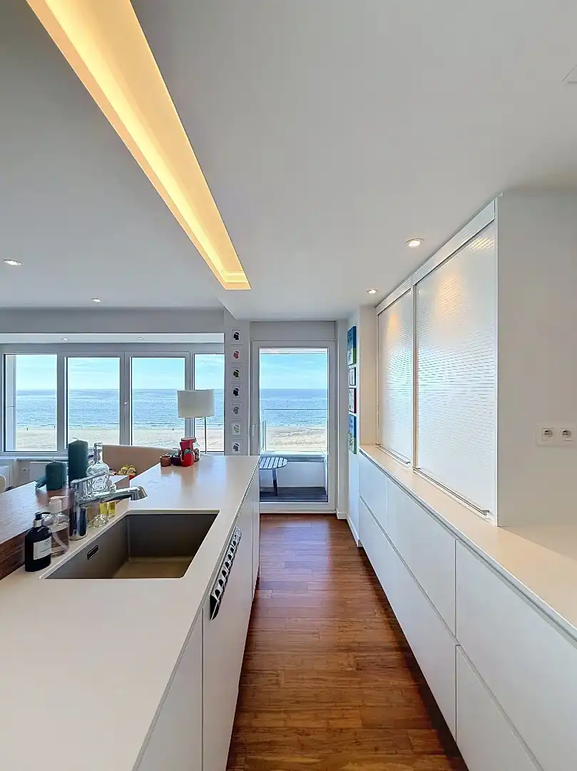 Ruim uniek ingericht appartement met Zeezicht in Oostende foto 8