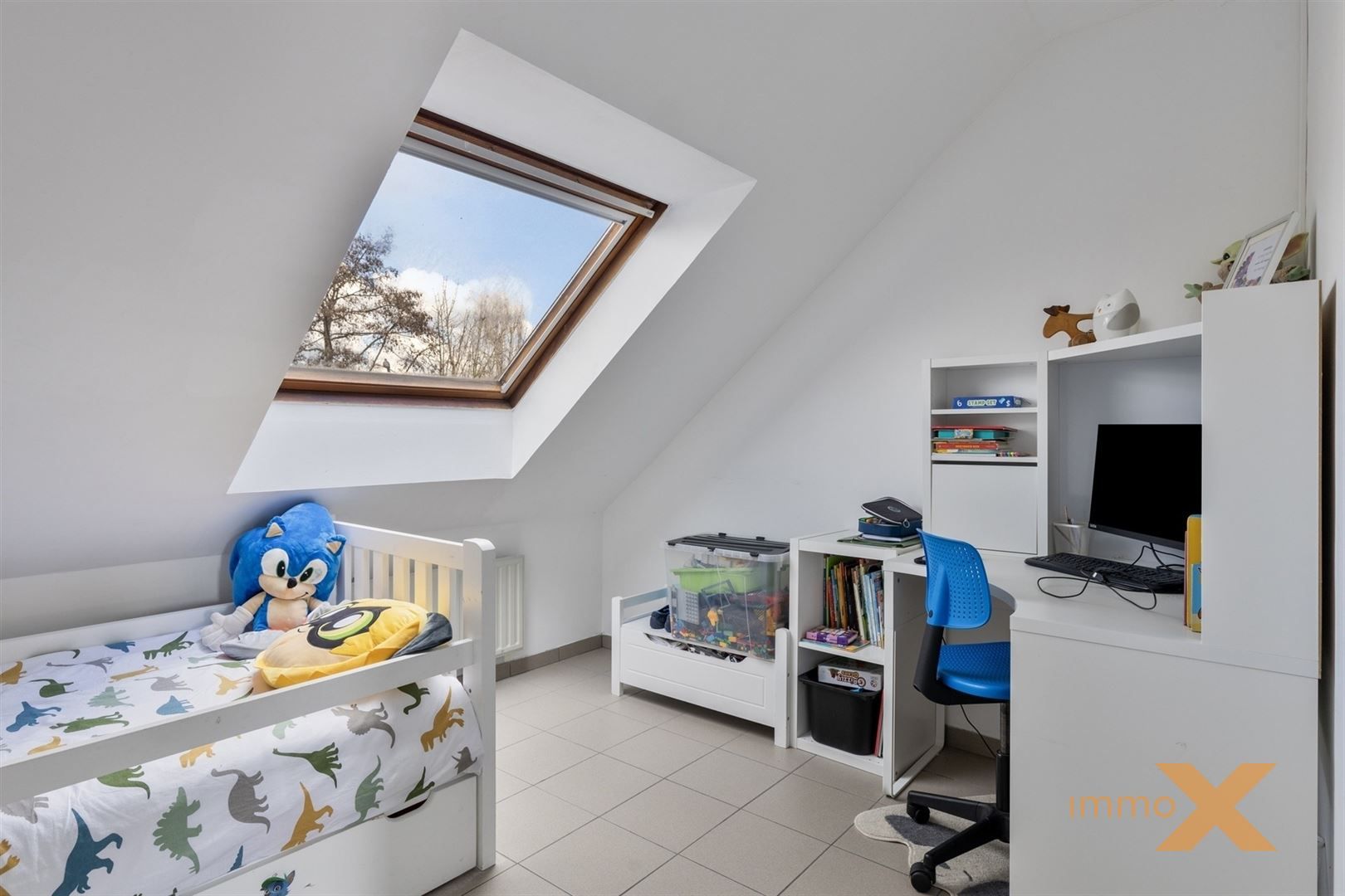 TOPPER!! GERENOVEERD LICHTRIJKE DUPLEX 3 SLPKS MET PARKEERPLAATS foto 17