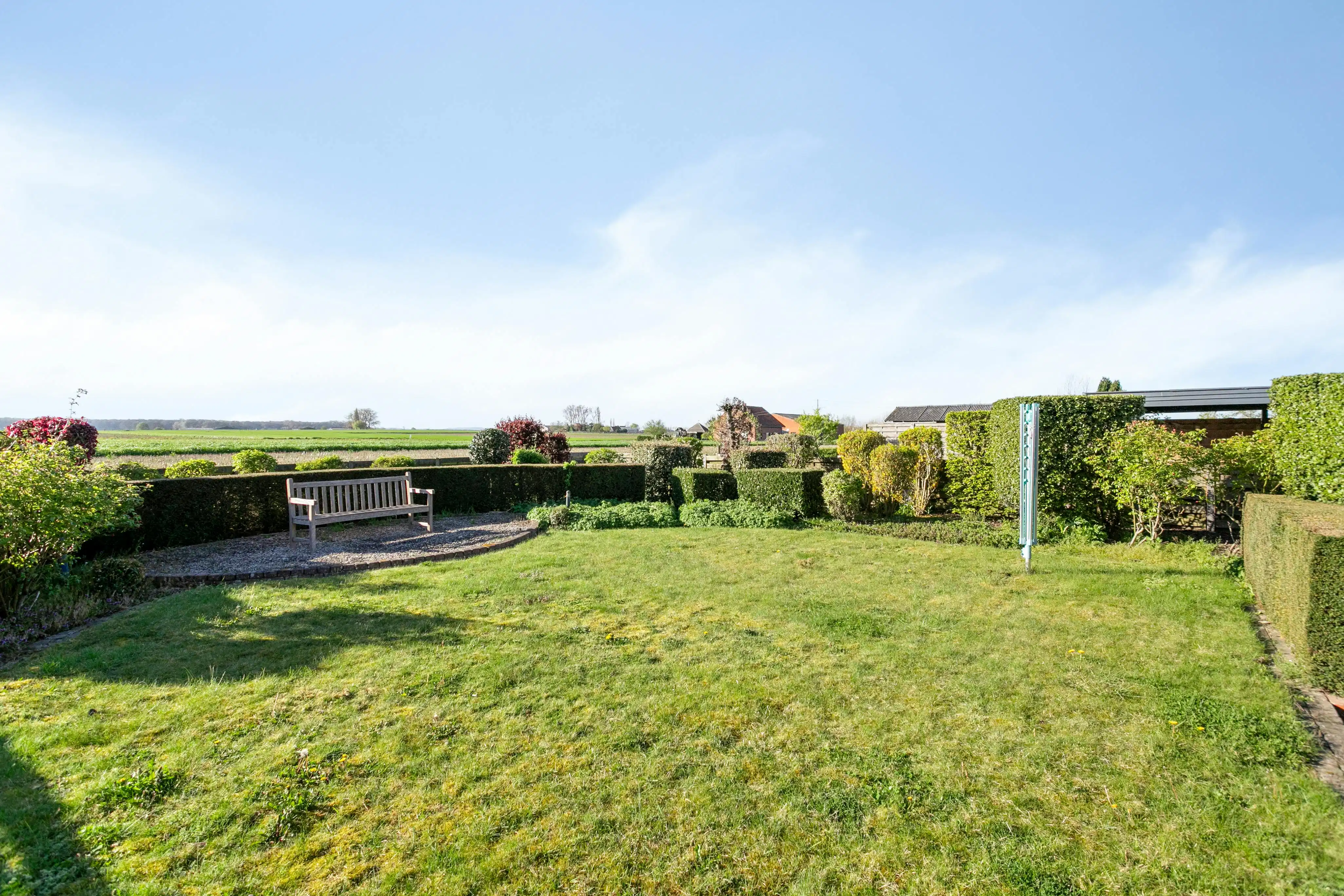 Ruime gezinswoning met prachtig verzicht foto 16