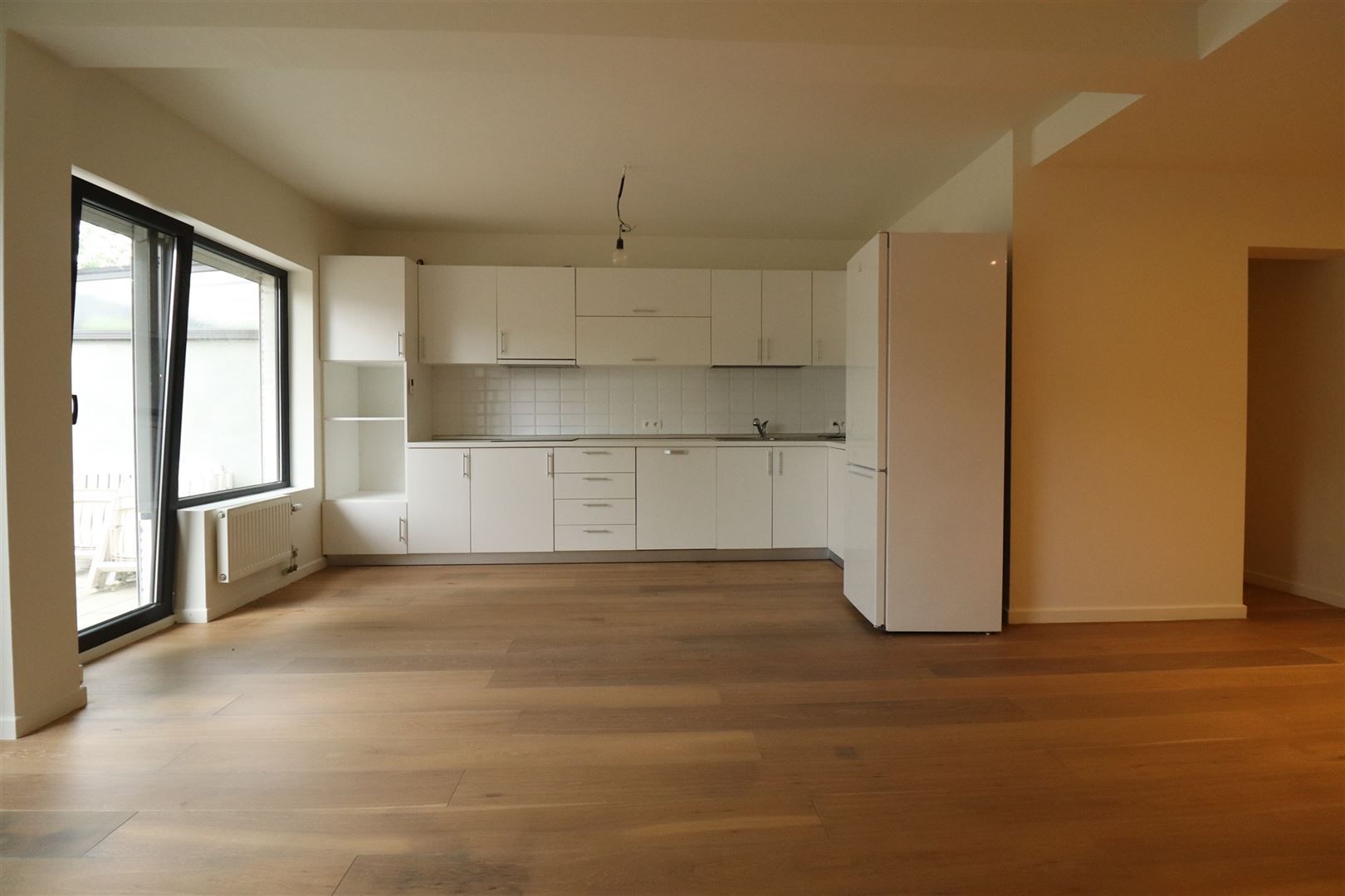 Gelijkvloers appartement met tuin foto 3