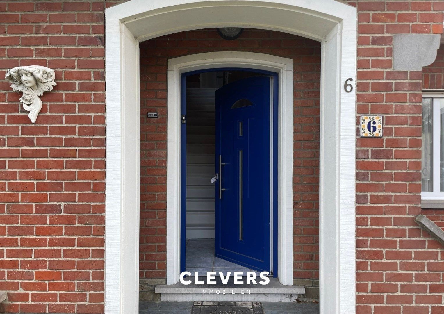 Open bebouwing met atelier in doodlopende straat foto 10