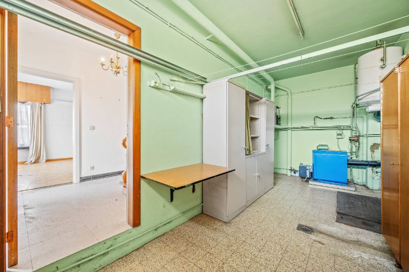 Ruime woning van 260m² op 4a25ca met 4 slaapkamers foto 18