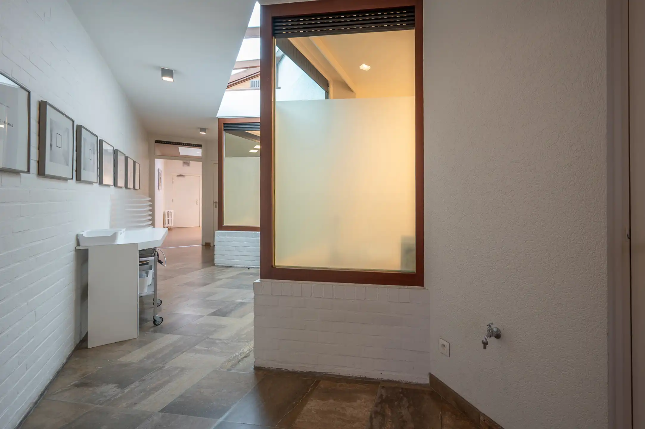 Handelspand van 210 m² op topligging in de Gouden Driehoek.. foto 14