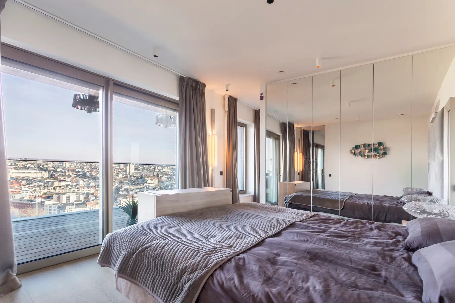 Exclusief appartement met riant terras en spectaculair zicht foto 13