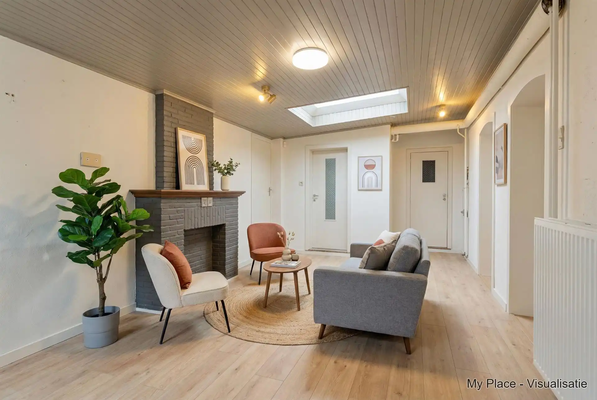 Renovatiewoning met garage en tuin. foto 14