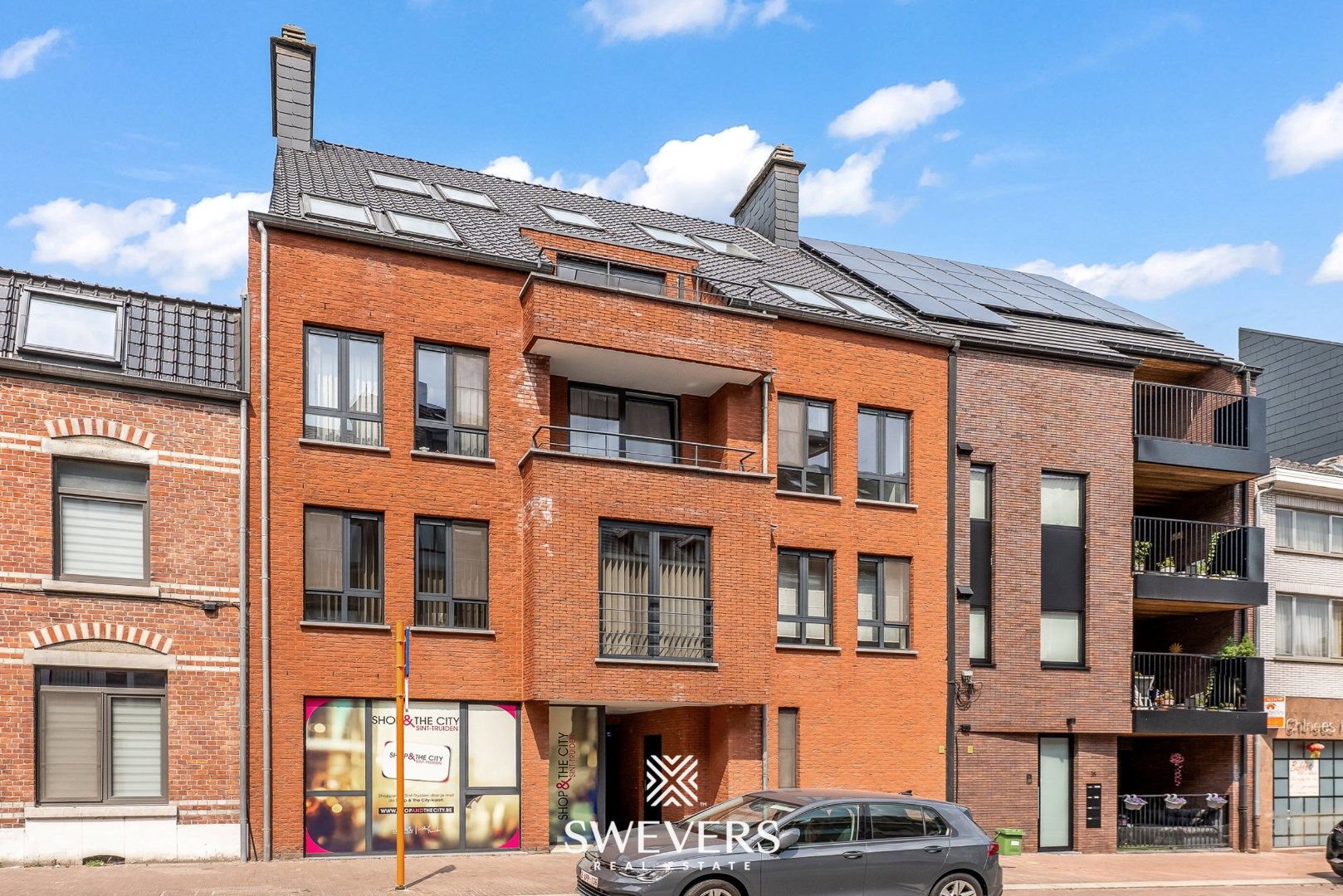 Praktisch appartement met terras in hartje Sint-Truiden foto 22