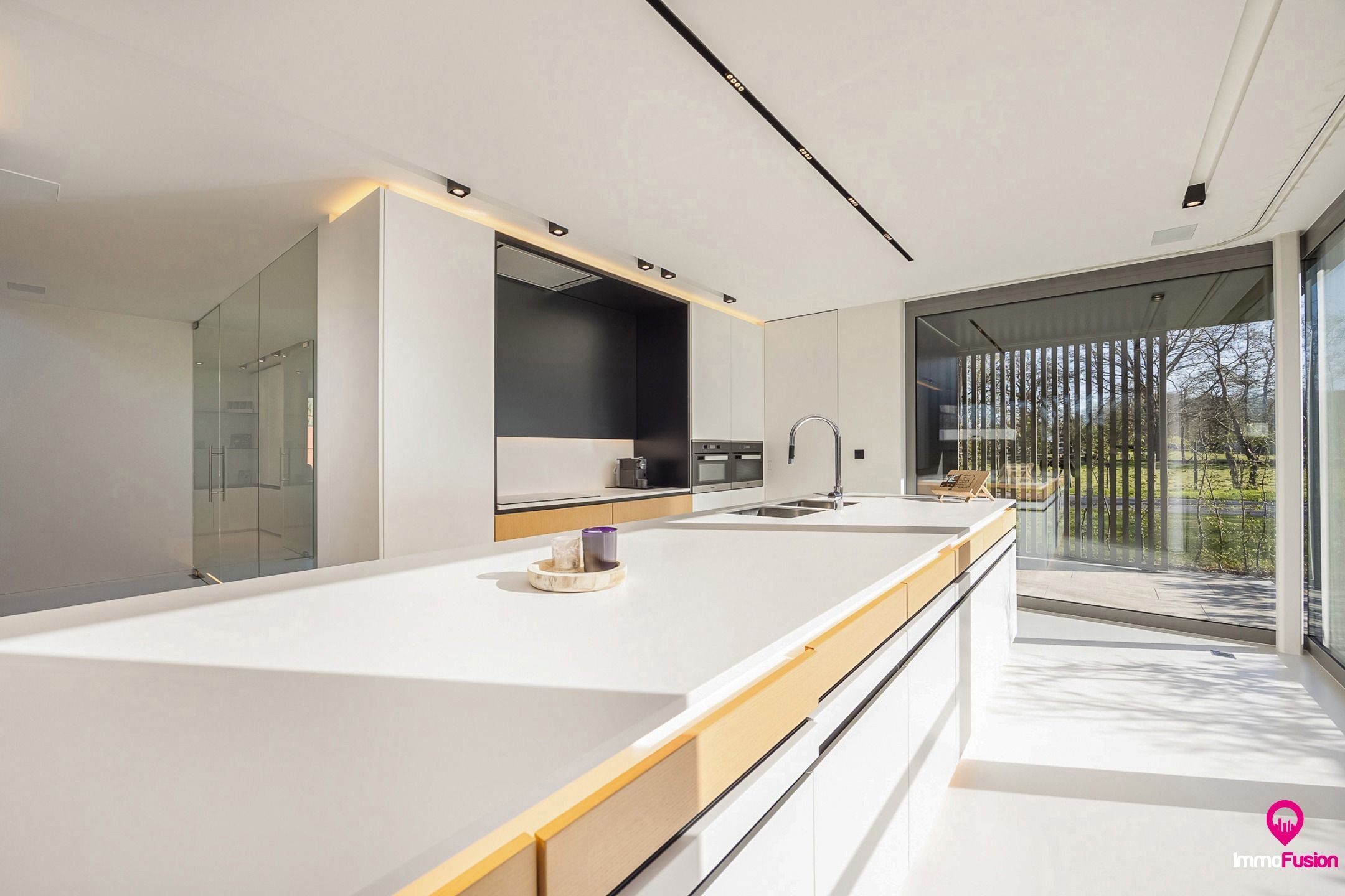 Luxe villa met poolhouse en hoogwaardige materialen! foto 18