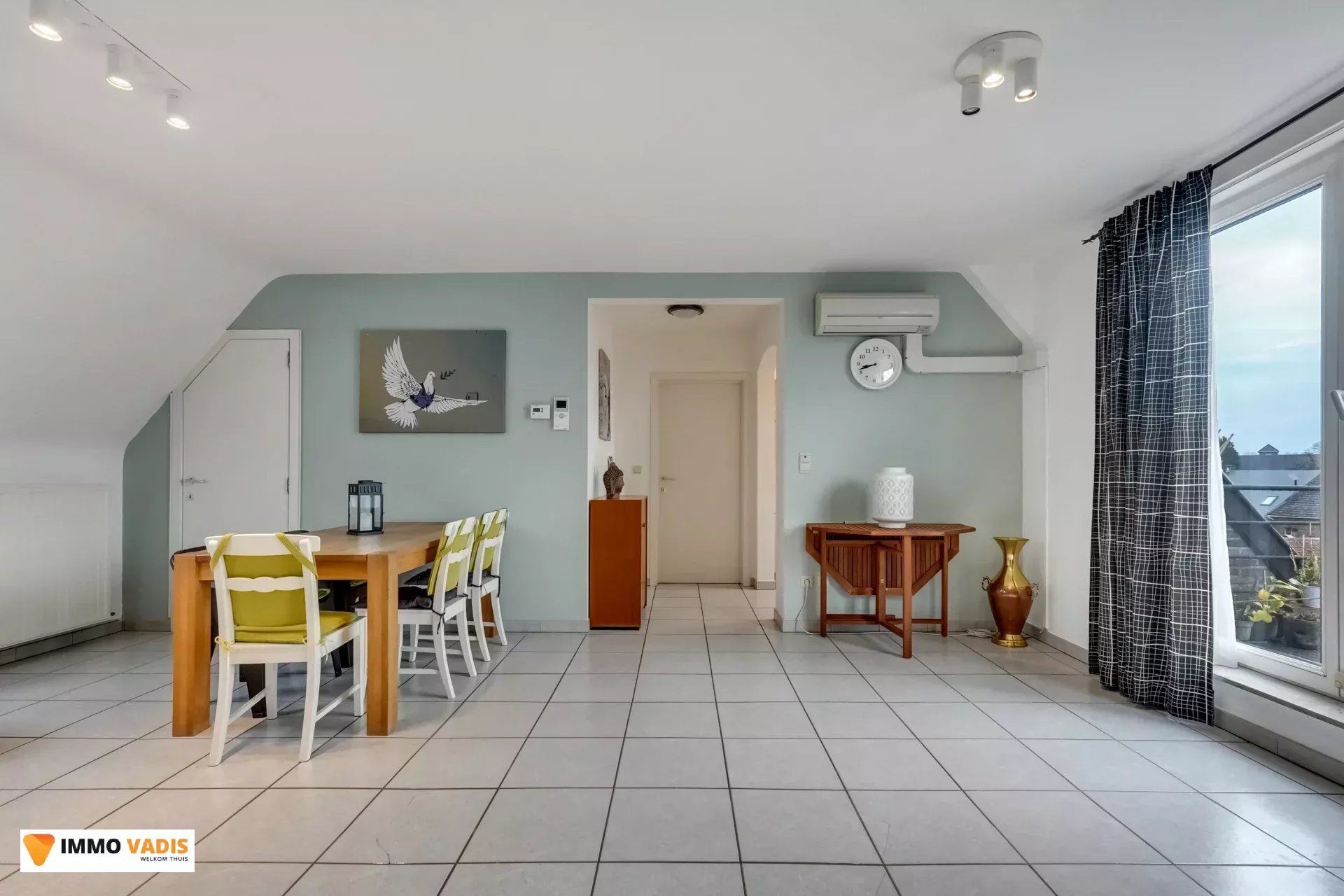 Gezellig appartement in centrum Bilzen foto 3