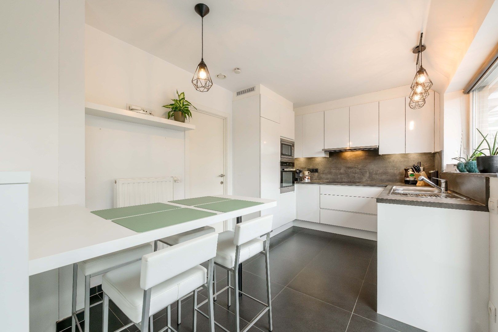 ENERGIEZUINIGE WONING (BJ 2014) IN RUSTIGE WOONWIJK | TOPPER!!! foto 10