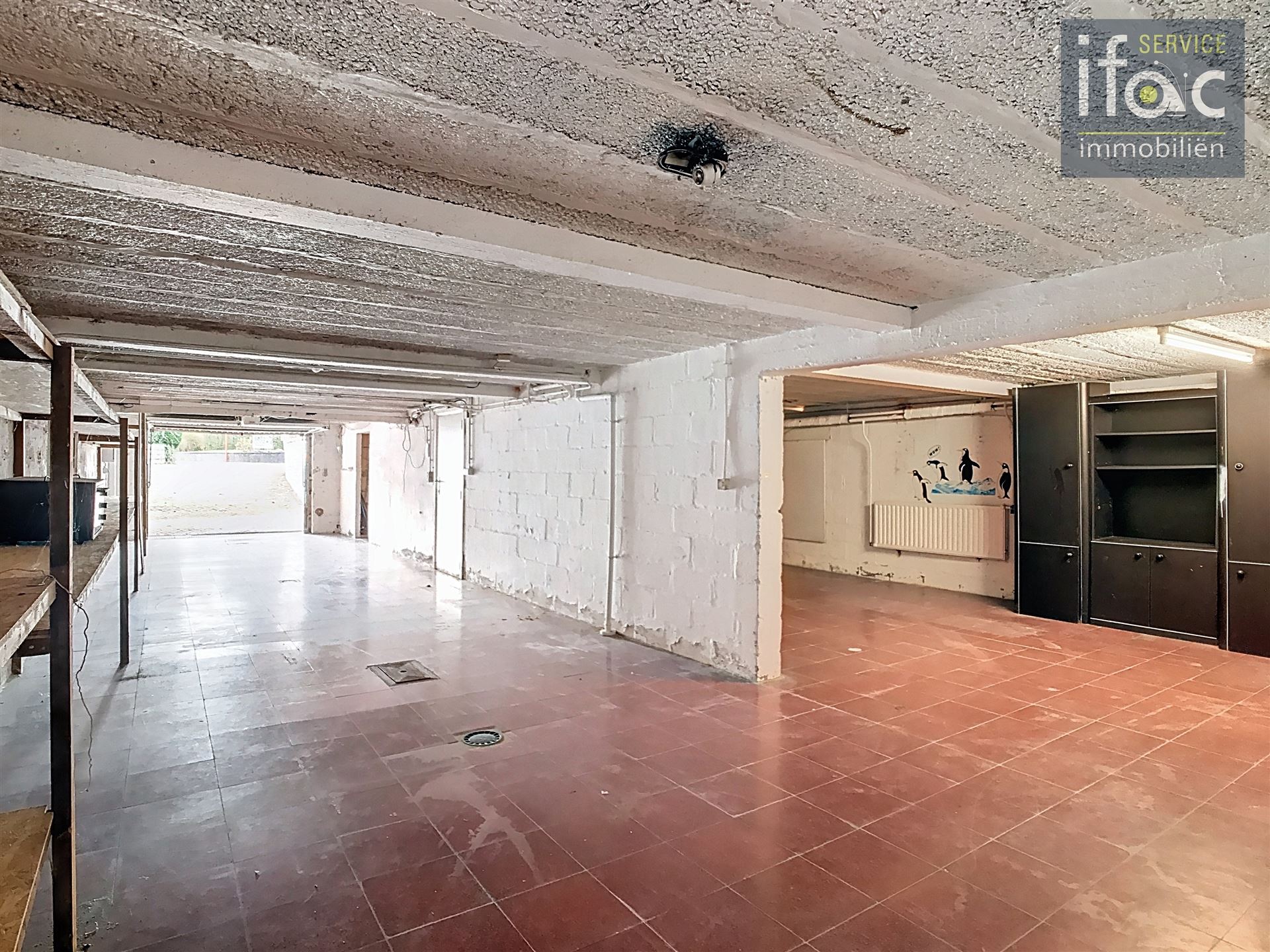 Bungalow met 4 slaapkamers en ruime garage foto 20