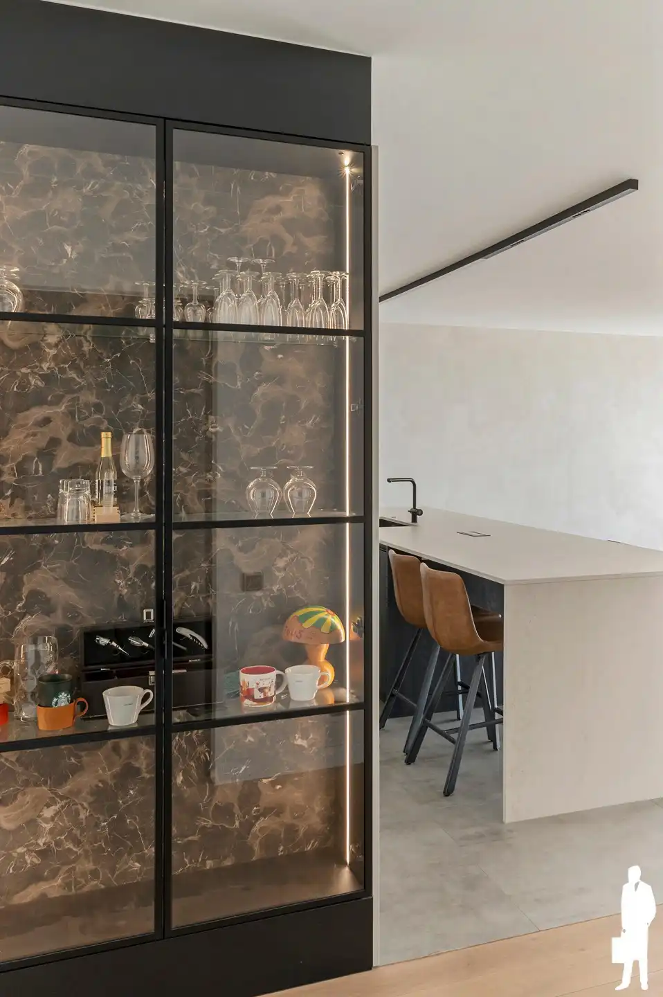 Volledig gerenoveerd en instapklaar appartement van 121 m² + 26 m² terras foto 11