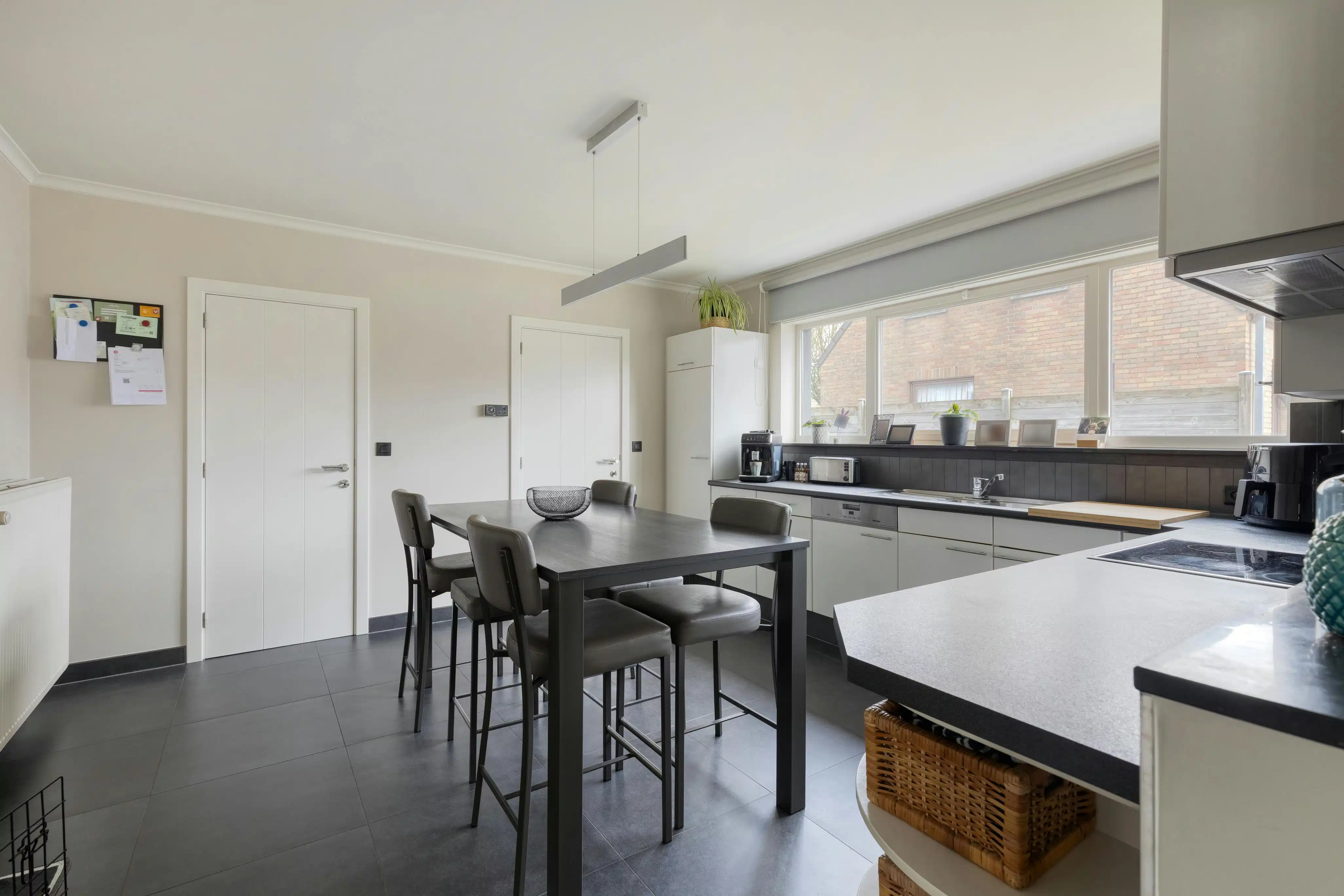 Ruim huis met 3 slpk, zuidgerichte tuin en rustige ligging in Lievegem foto 16