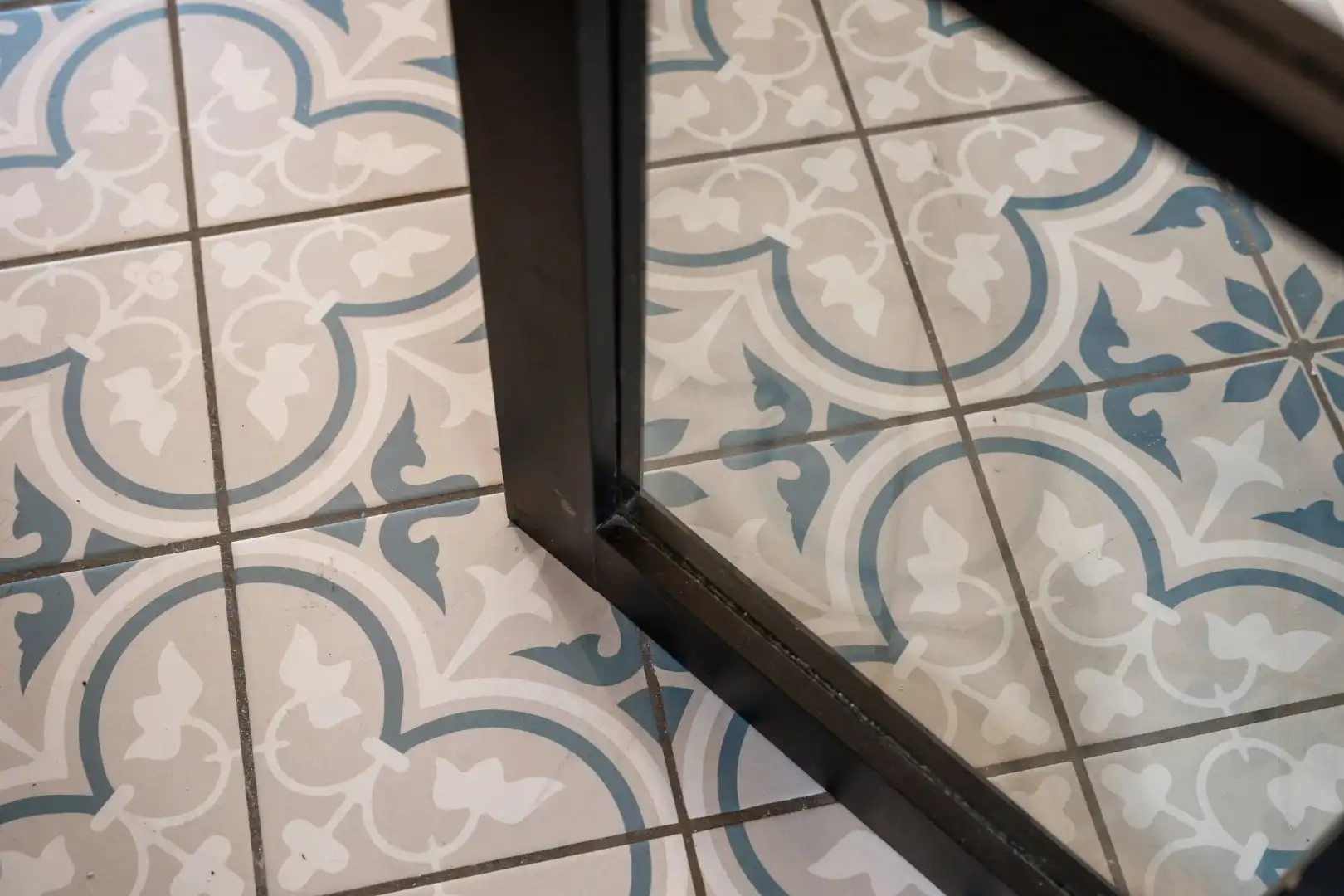 Instapklare woning met 3 slaapkamers en verzorgde stadstuin in Kortrijk foto 9