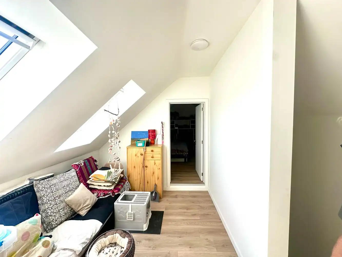 QUASI NIEUWBOUW 125 m2 MET 3 SLAAPKAMERS EN RUIM TERRAS OPEN ZICHT foto 26