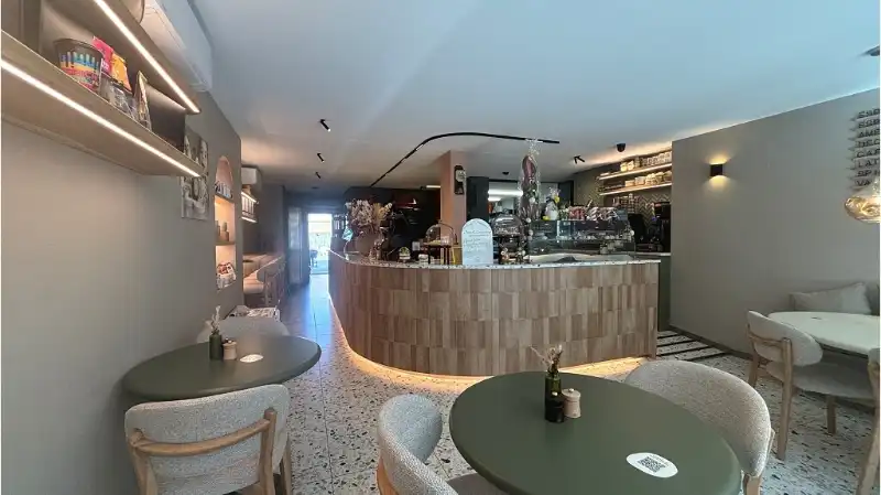 Overname instapklare ontbijt- lunchzaak in Sijsele Damme foto 2