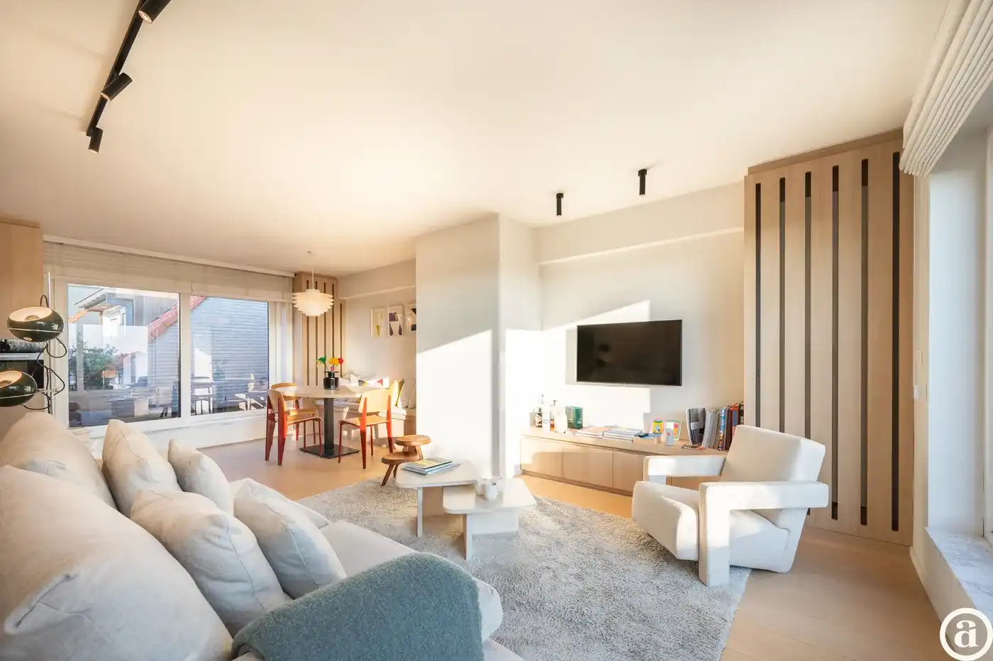 Luxueus appartement in het centrum van Knokke met uitzonderlijk ruim terras. foto 2