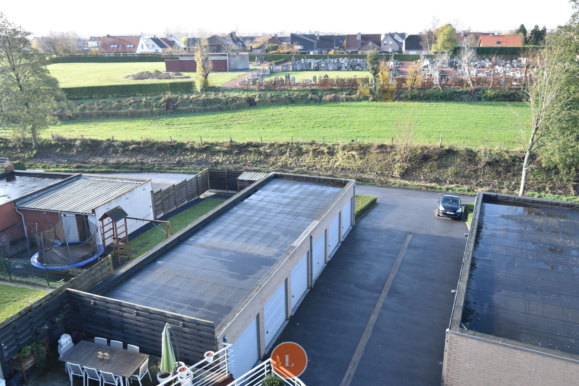 Tof recent appartement met garage in centrum Rekkem foto 9