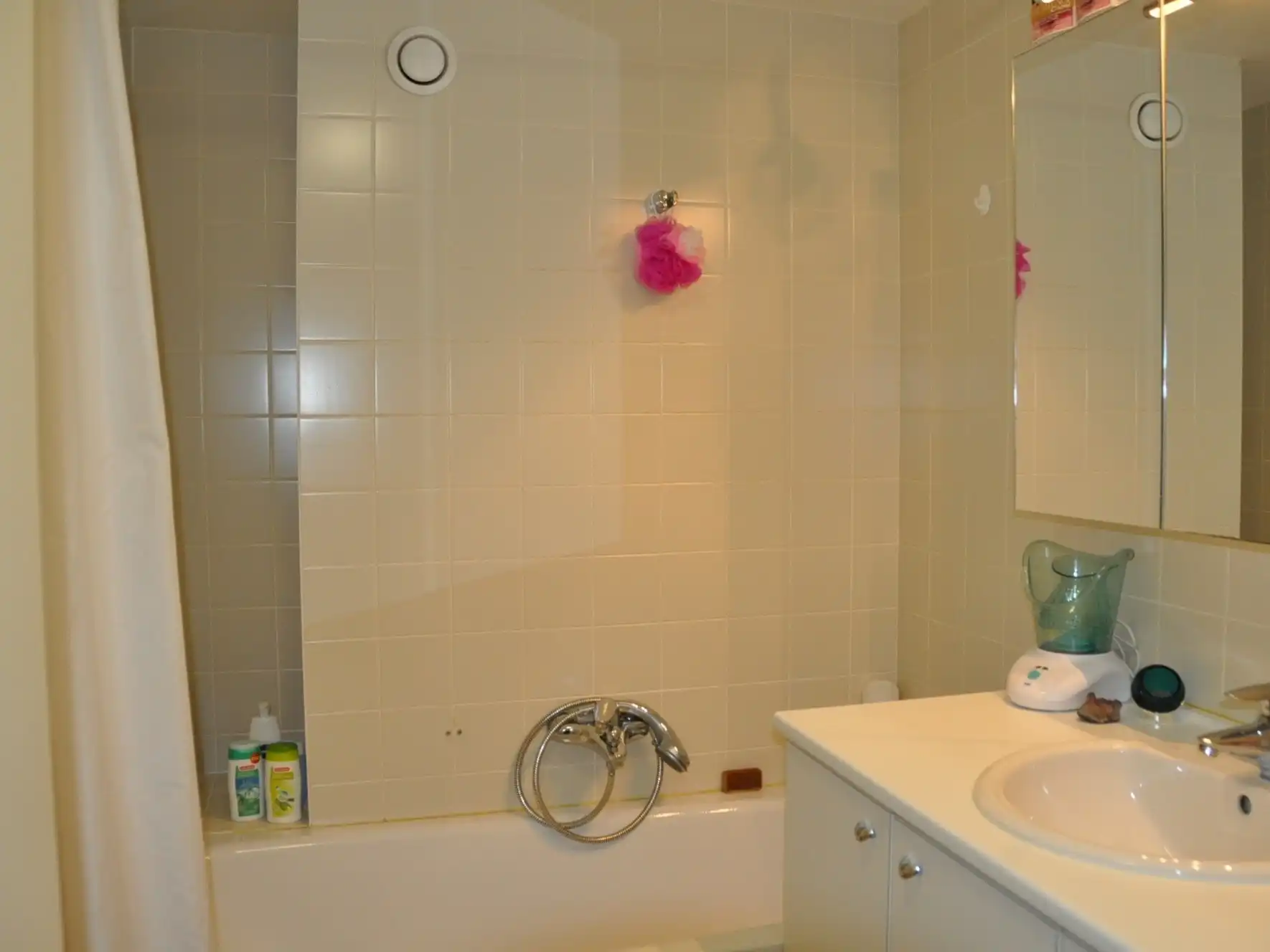 Appartement met twee slaapkamers - prachtig zicht op de Grote Markt. foto 5