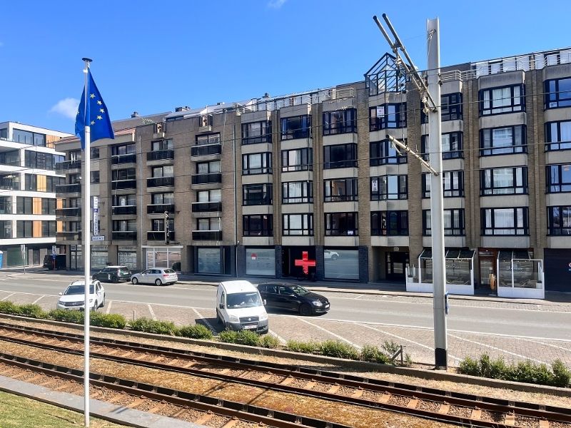 Exclusieve zonnige penthouse met 2 kamers en 55m² terras foto 24