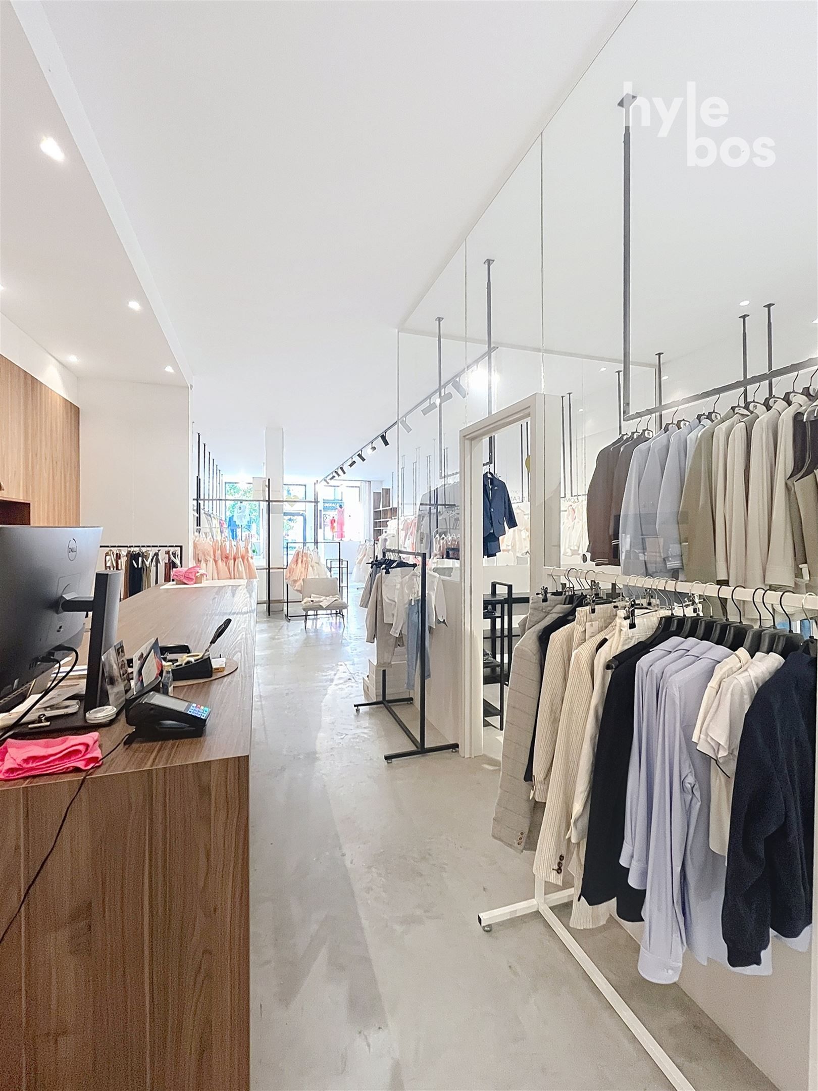 Mooie winkelruimte in de Stationsstraat te Sint-Niklaas foto 7