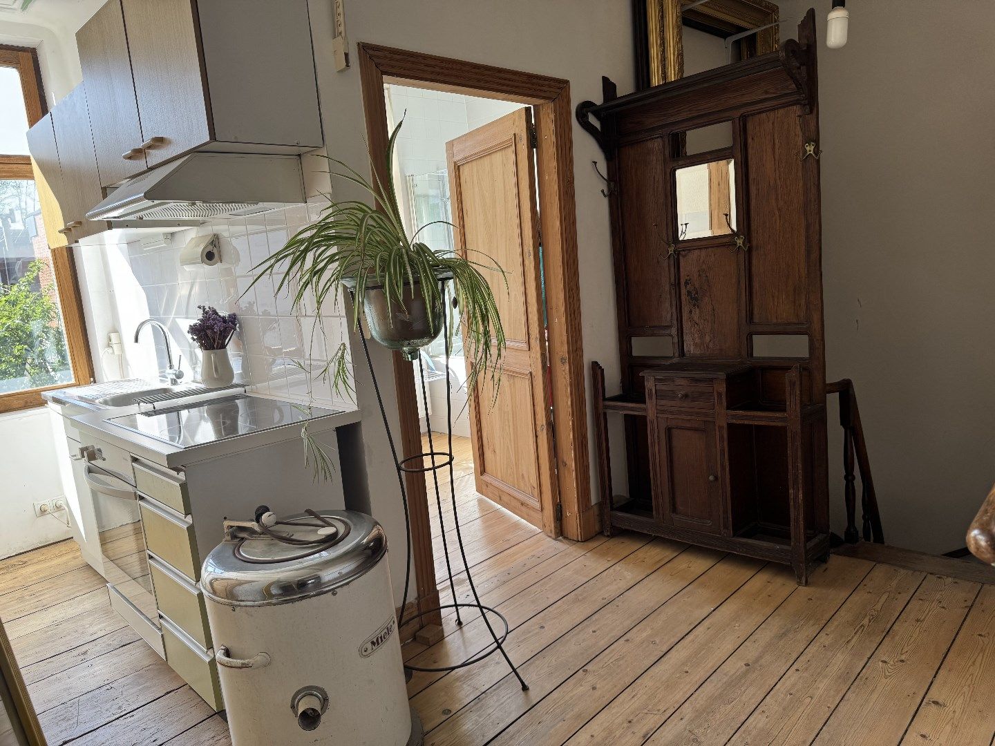 Karaktervol Herenhuis met Artstudio en Stadstuin – Unieke Kans in Hartje Stad Sint-Niklaas foto 14