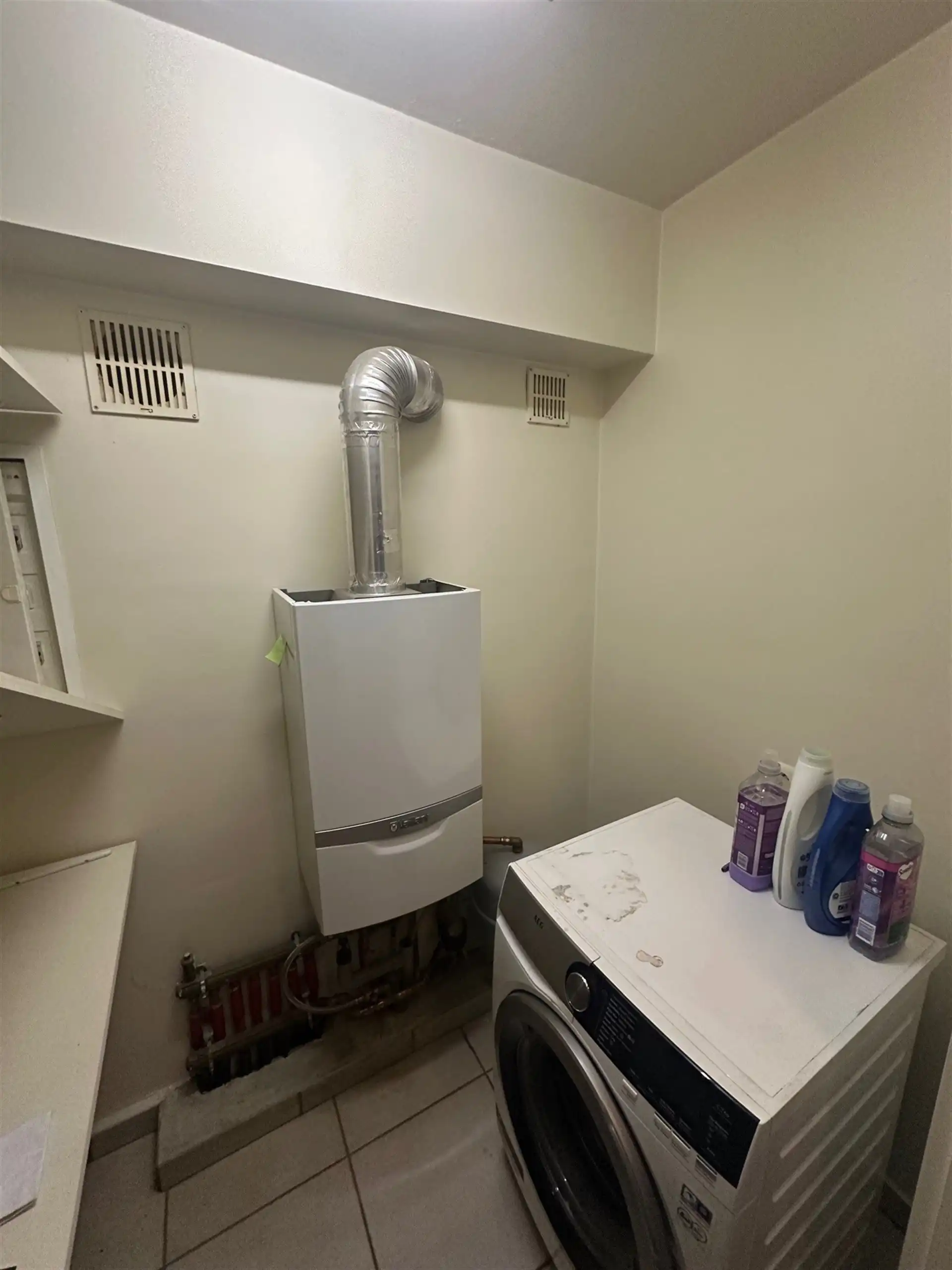 Strategisch gelegen en zeer ruim appartement met 2 slaapkamers foto 13