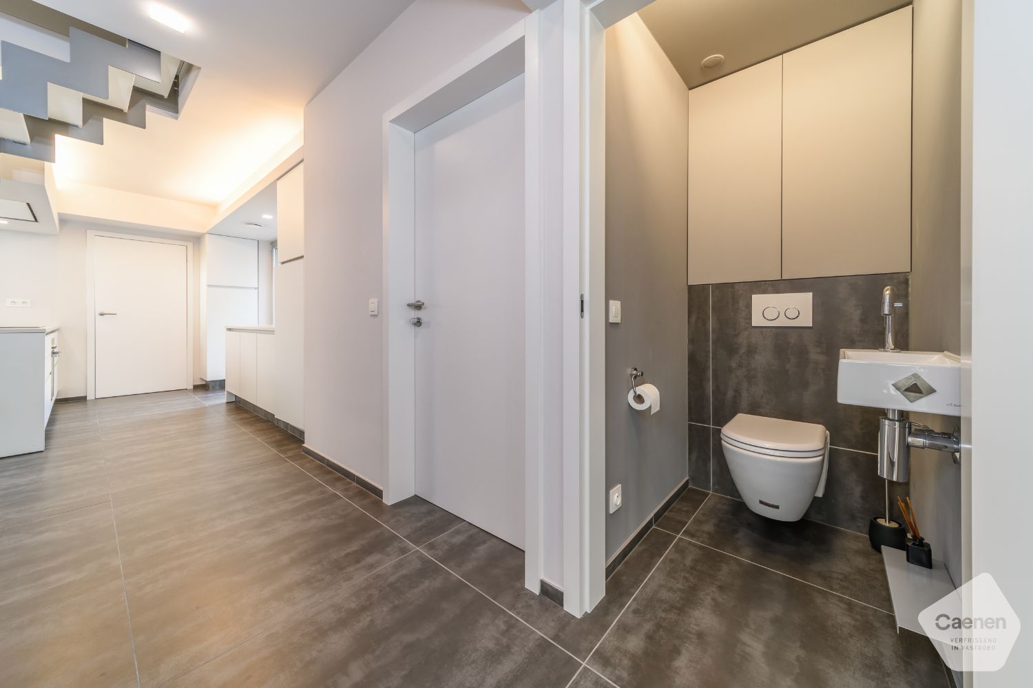 Luxueus instapklaar dakappartement op toplocatie met open zicht en zeezicht foto 10