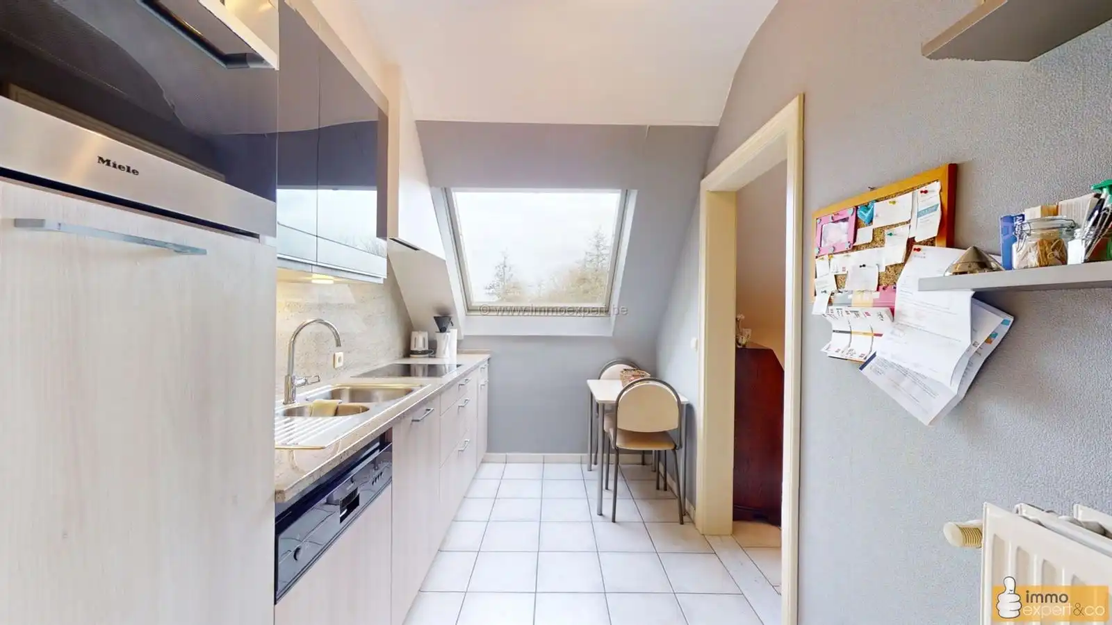 TERNAT : Duplex appartement 129m² in centrum met gesloten garage. foto 8