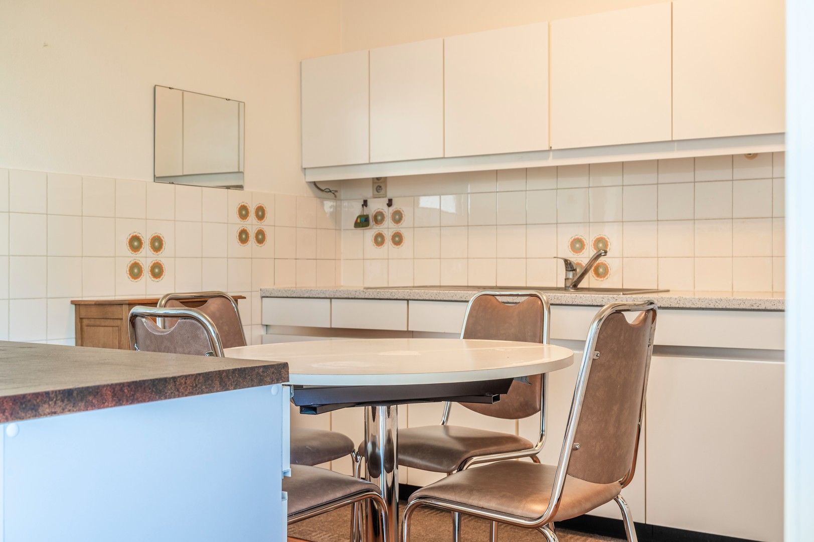 Appartement met autostaanplaats foto 8