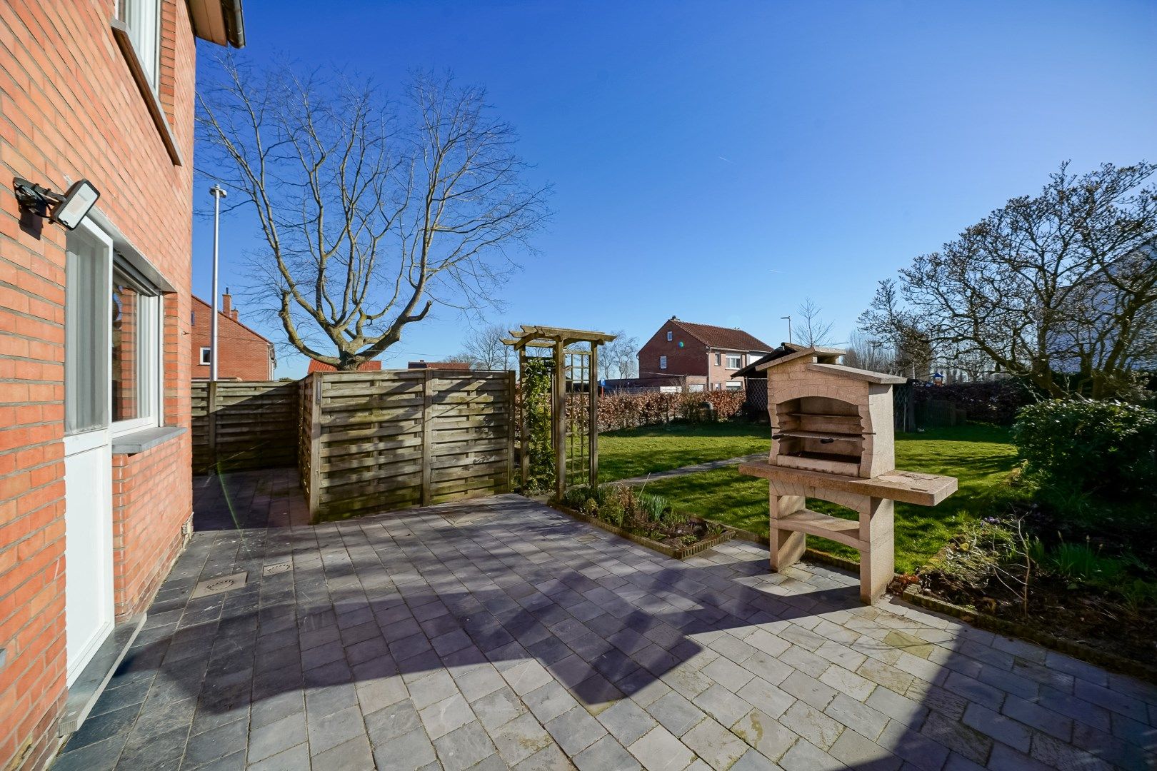 Halfopen woning te koop in de Mandelwijk te Oudenburg. foto 3
