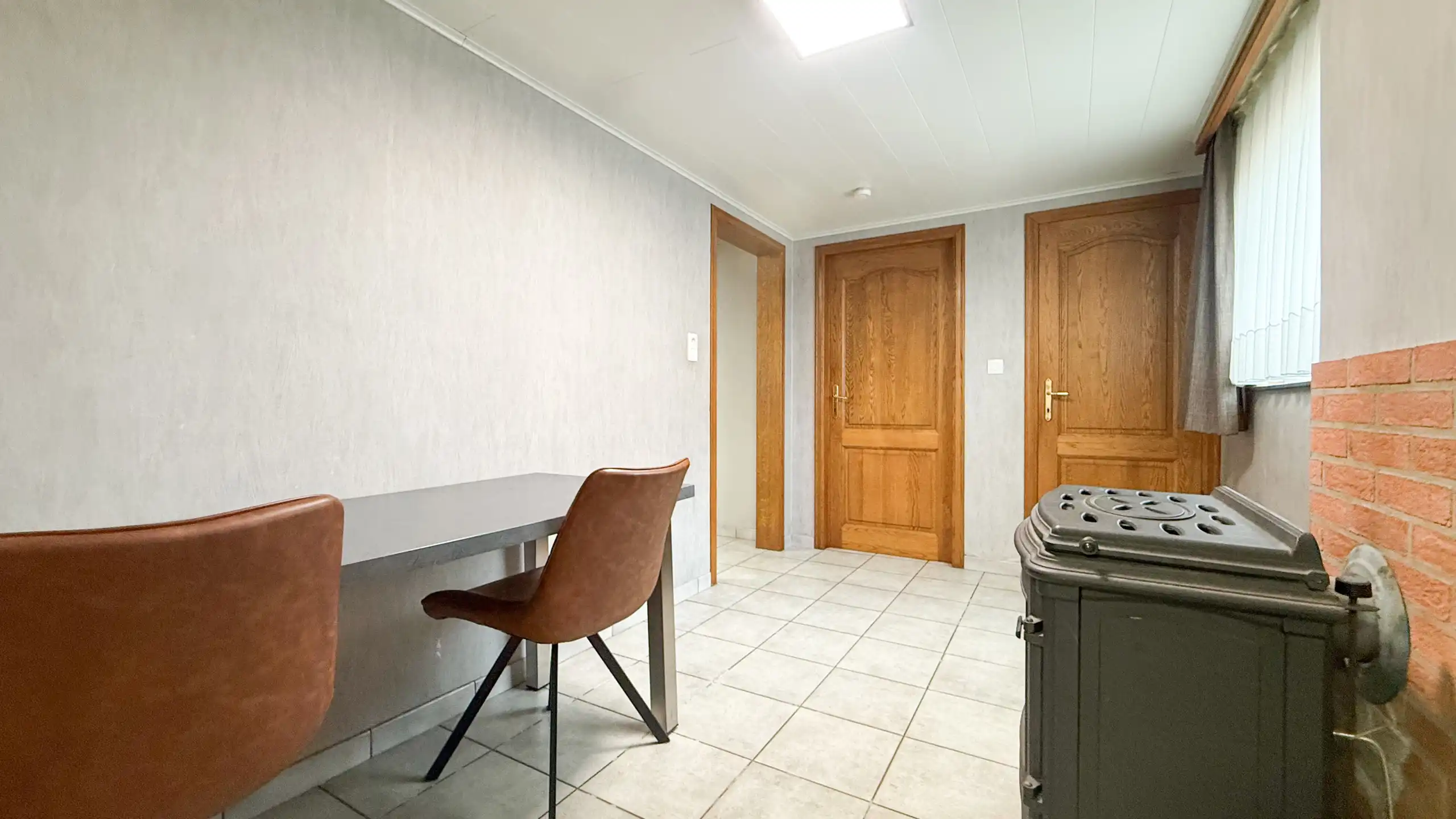 Instapklare woning met 3 slaapkamers op toplocatie! foto 13