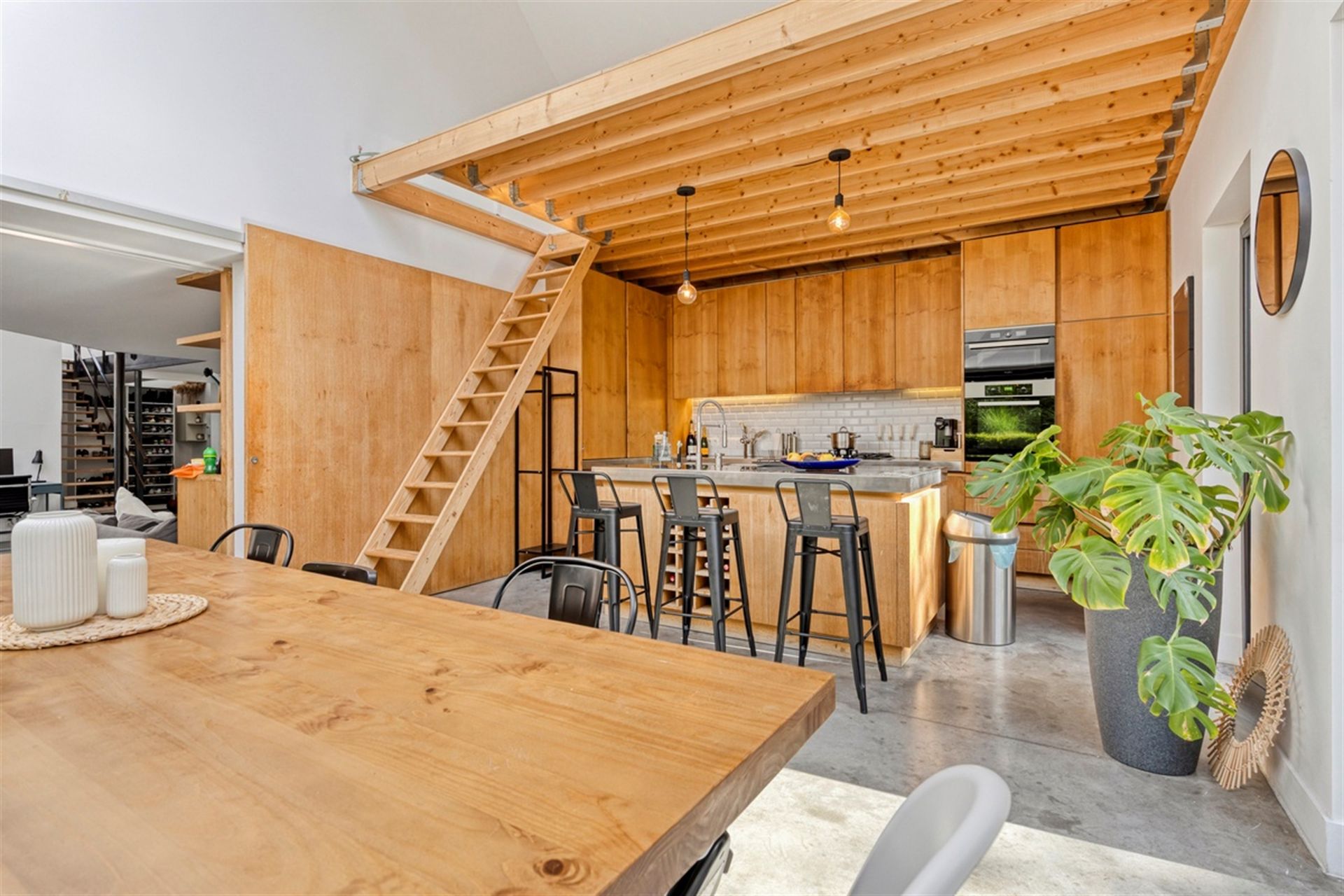 Riante, enorm karaktervolle woning met tuin op TOP-ligging! foto 12
