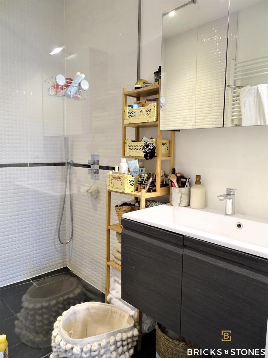Prachtig appartement met terras nabij Nachtegalenpark foto 6