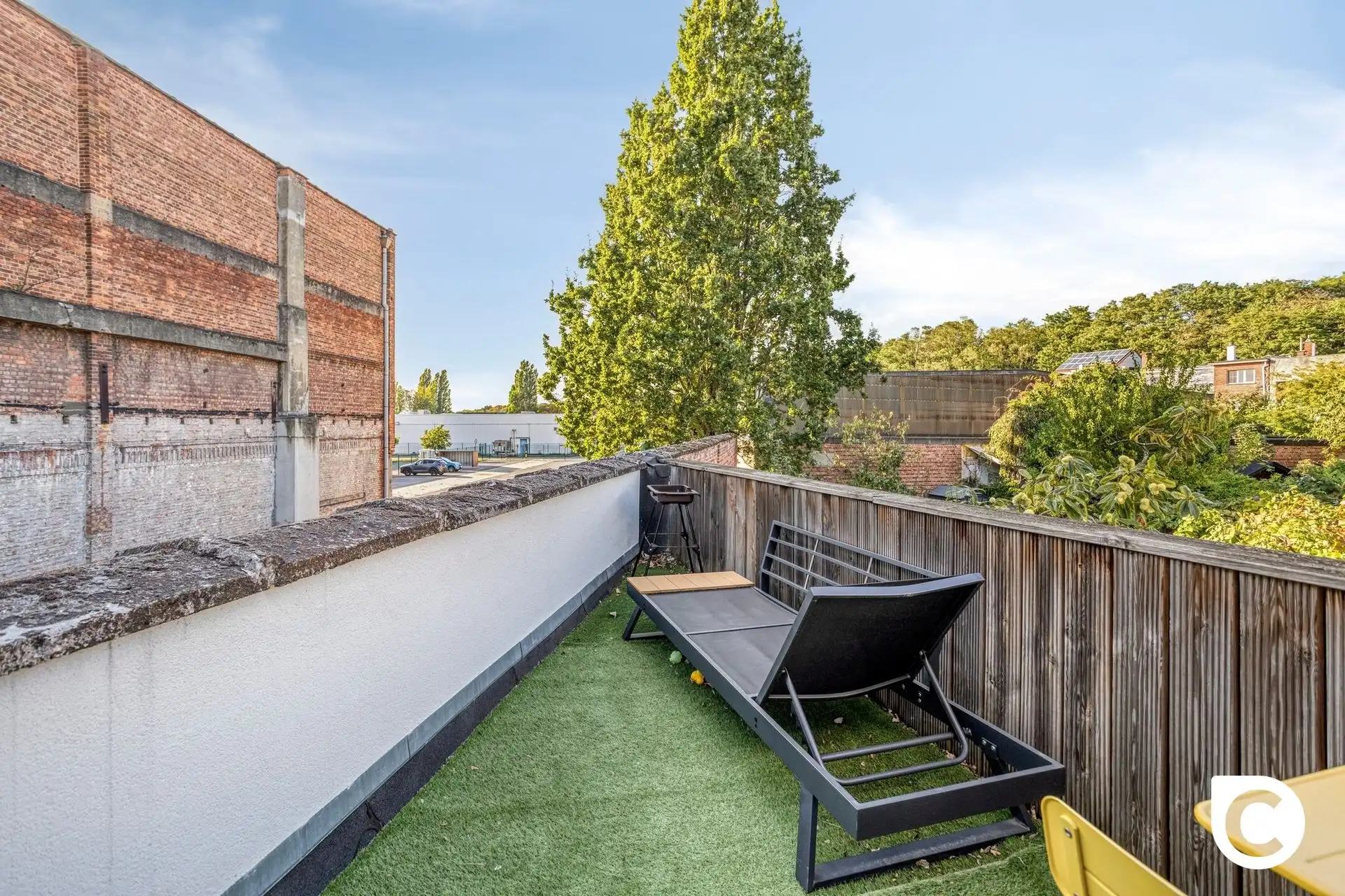 Prachtig gerenoveerd Loftappartement 2 slp en magazijn/handelsruimte foto 10