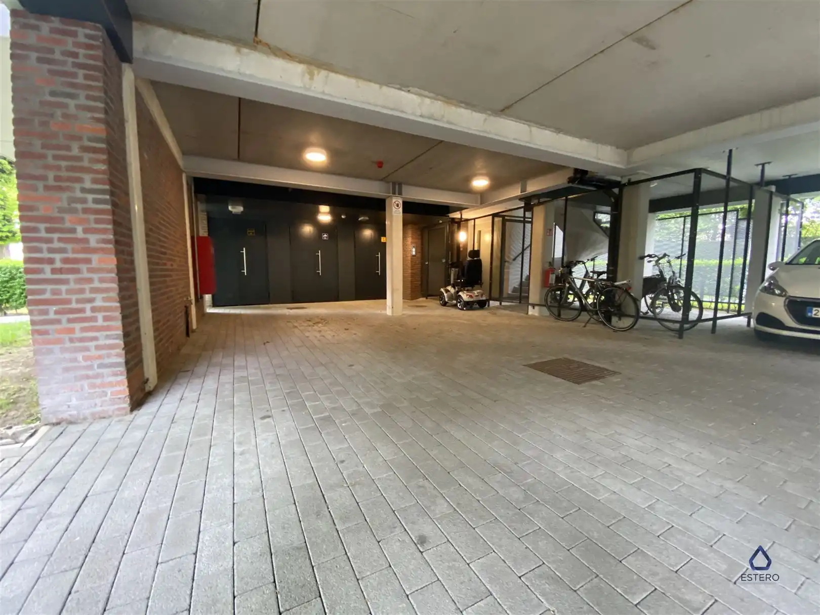 Gezellige studio te Ieper  foto 8