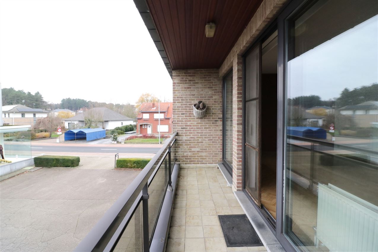 Centraal gelegen appartement met 3 slpk., garage en terras foto 12