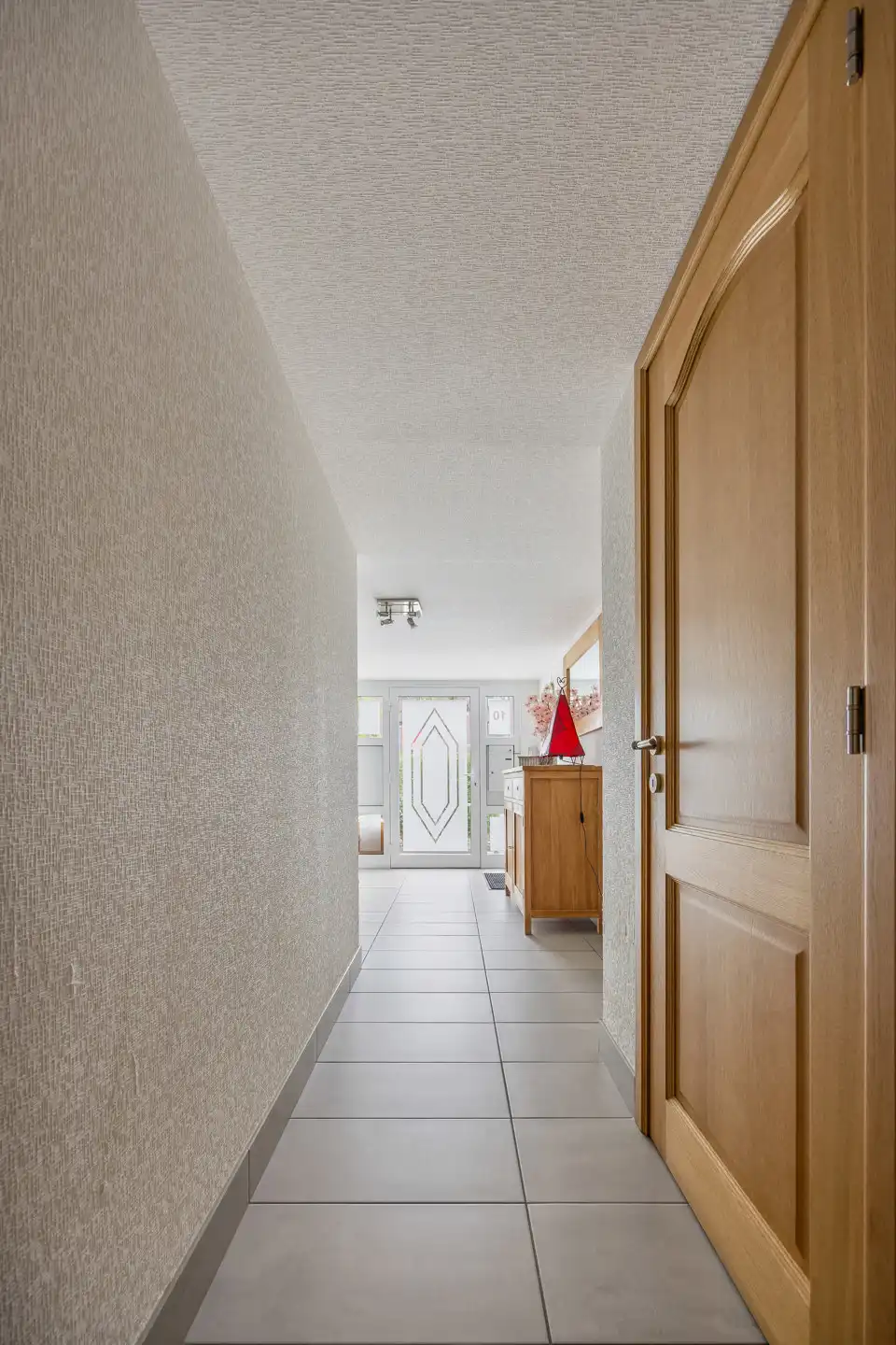 goed verzorgde woning met 3 slaapkamers , garage en terras foto 13