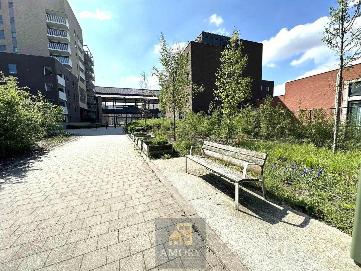 2 slaapkamer appartement met terras en autostaanplaats foto 12