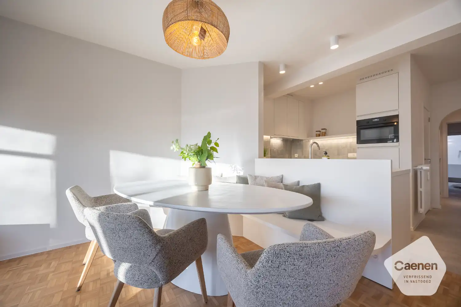 Gerenoveerd appartement op topligging foto 7