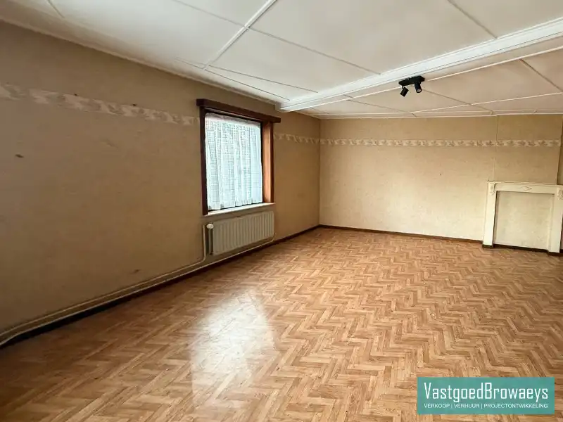 Centraal gelegen basiswoning met tuin en parkeergelegenheid foto 15