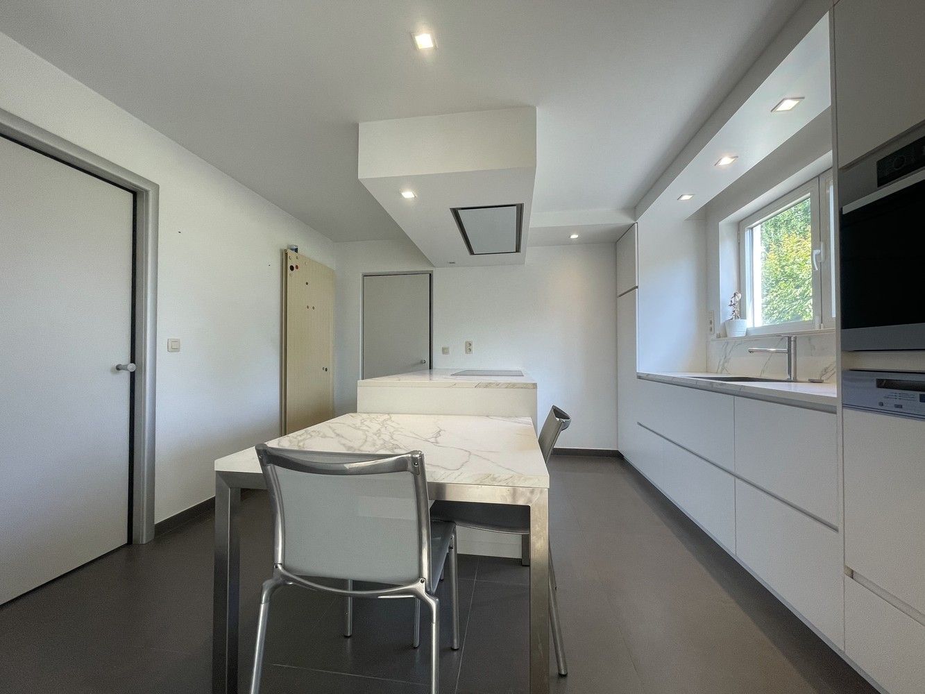 Instapklare villa met 3 slaapkamers en hoogwaardige afwerking foto 7