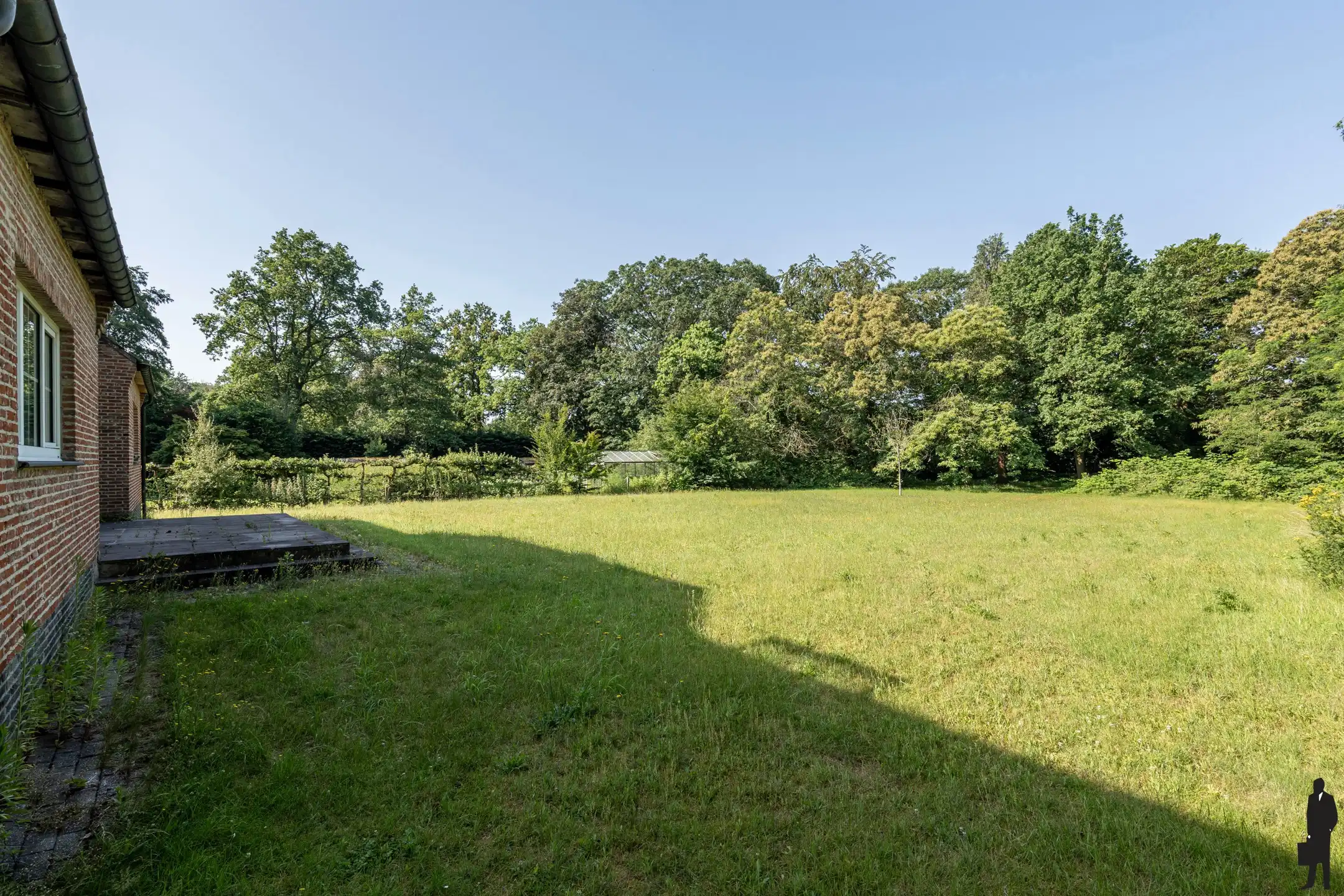 Karaktervolle villa op perceel van ca. 3.017 m² foto 19