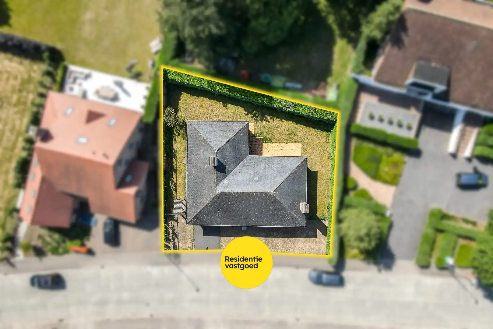 Vrijstaande bungalow met 3 slaapkamers, ruime garage en zonnige tuin foto 21