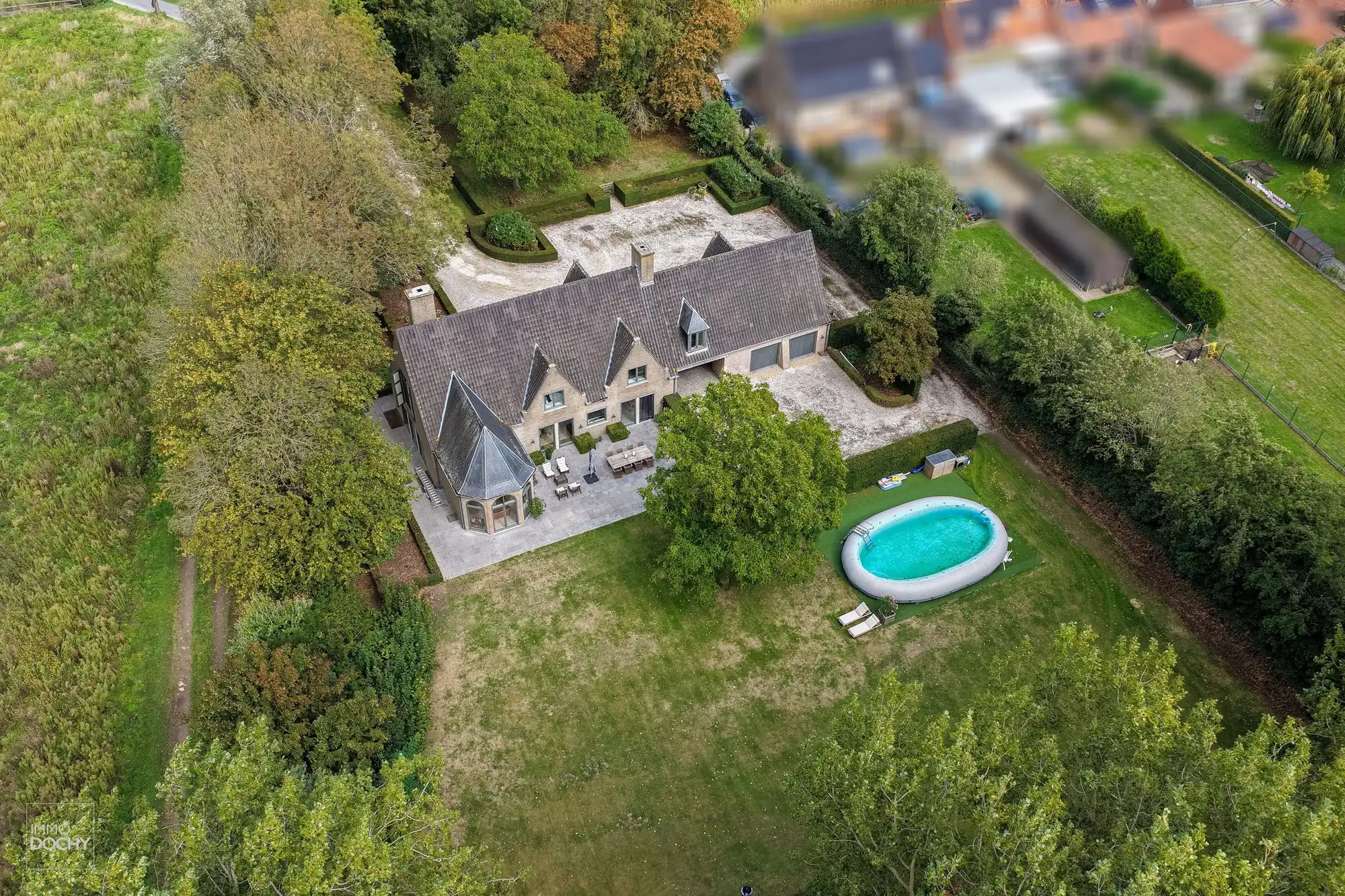 Rustig gelegen ruim landhuis op 6.402m² foto 18