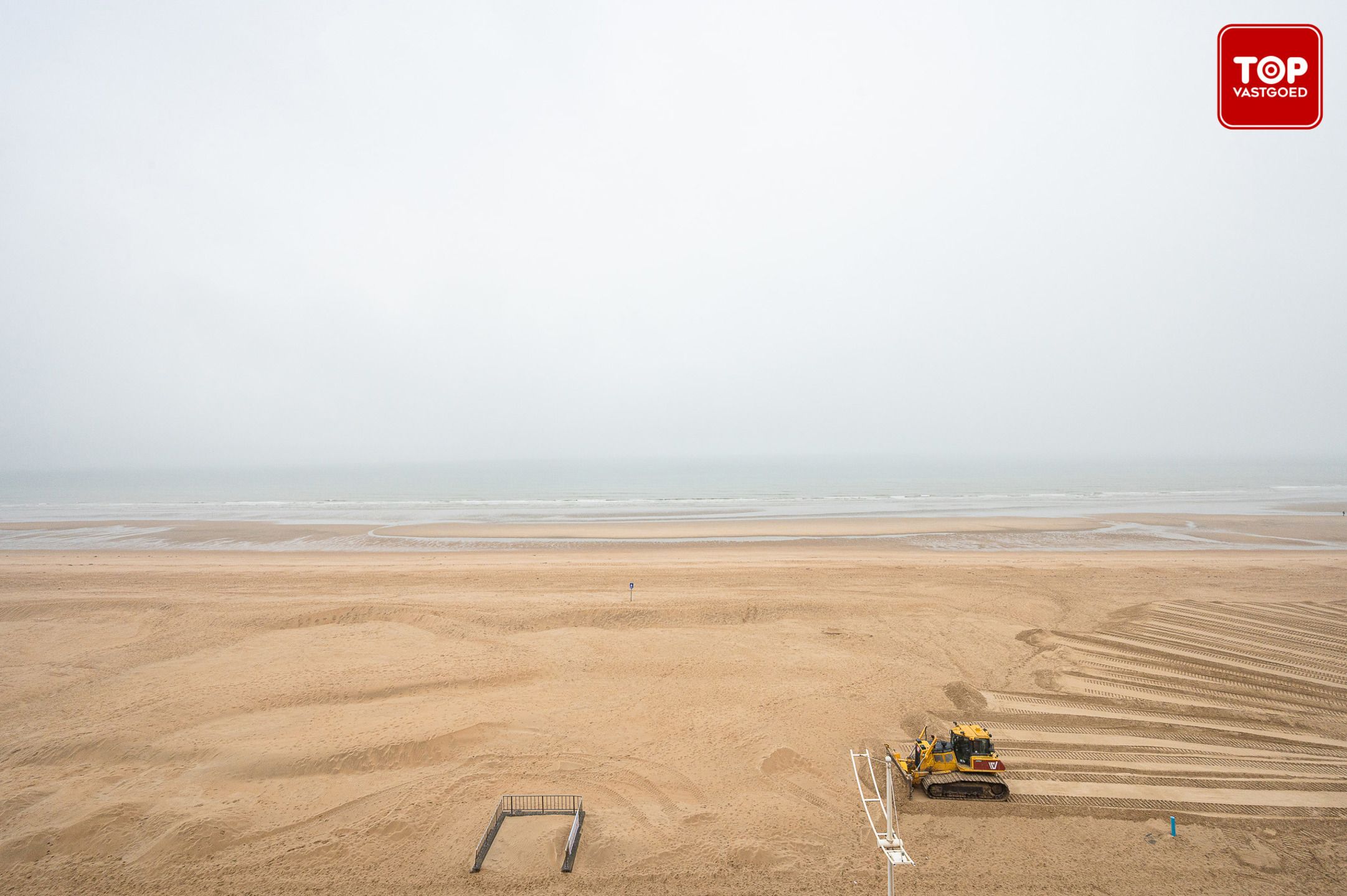 Instapklaar appartement met zeezicht op de zeedijk van koksijde foto 21