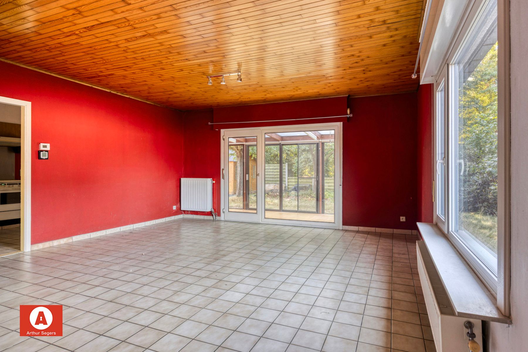 IN OPTIE - Te renoveren/op te frissen Bungalow. foto 8