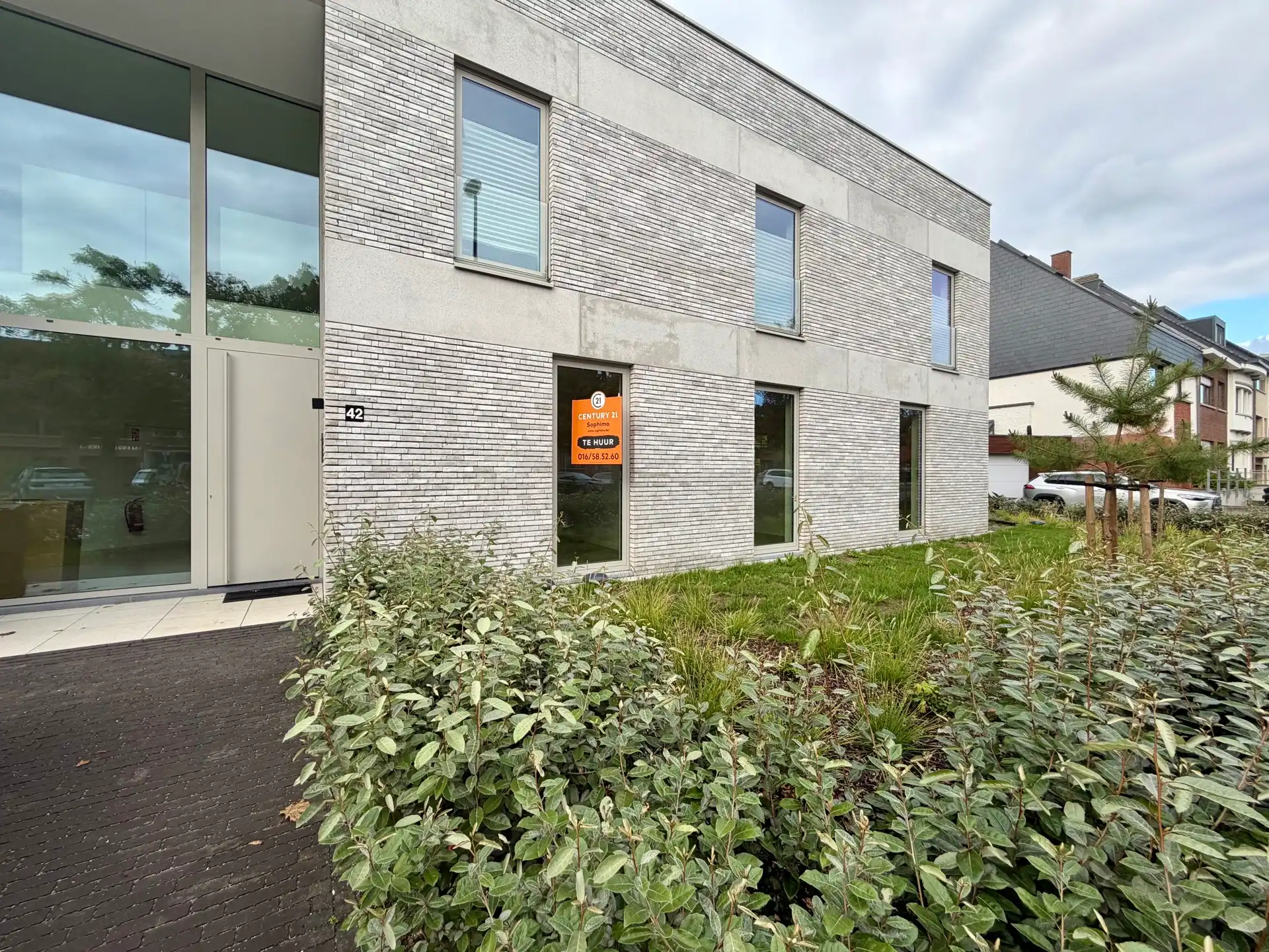 Gelijkvloers BEN-appartement met 3 slaapkamers en parking foto 2