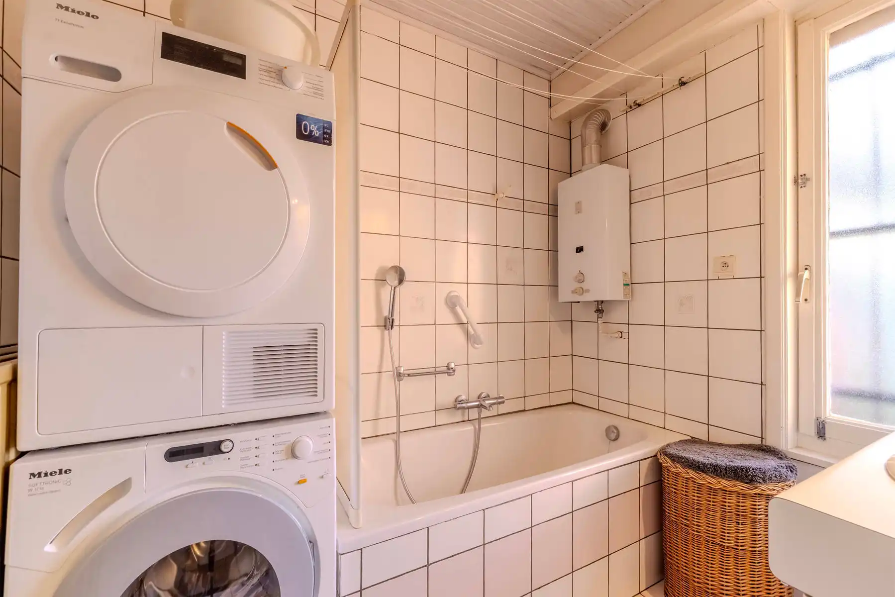 HOB met 3 slpk, garage en tuin op ZW perceel van 700m² foto 16